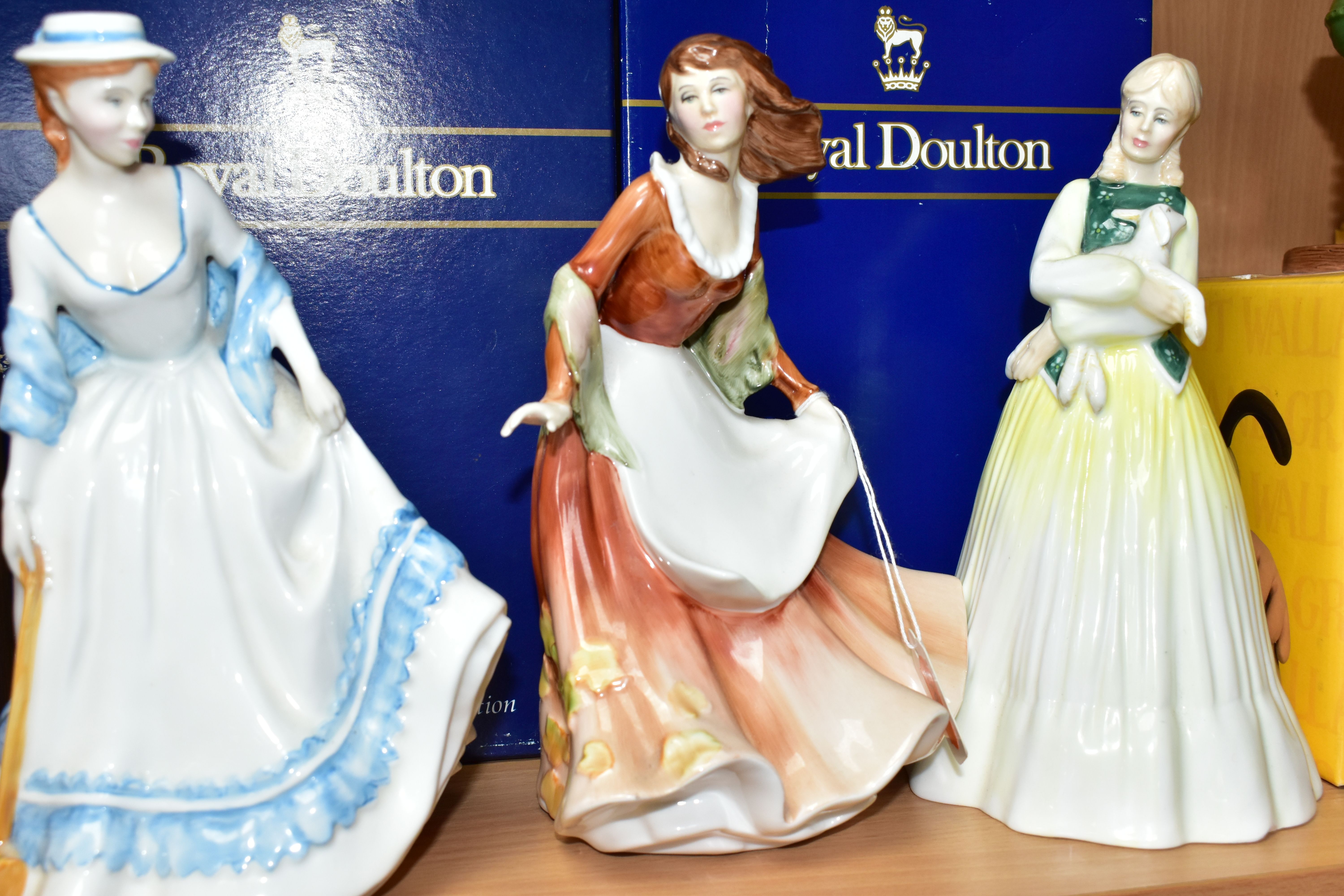 THREE ROYAL DOULTON INTERNATIONAL COLLECTORS CLUB LADY FIGURES AND A COLLECTORS PLATE, comprising ' - Image 4 of 5