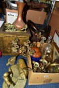 A BOX AND LOOSE ASSORTED SUNDRY ITEMS ETC, to include a copper William Souter & Sons coal bucket,