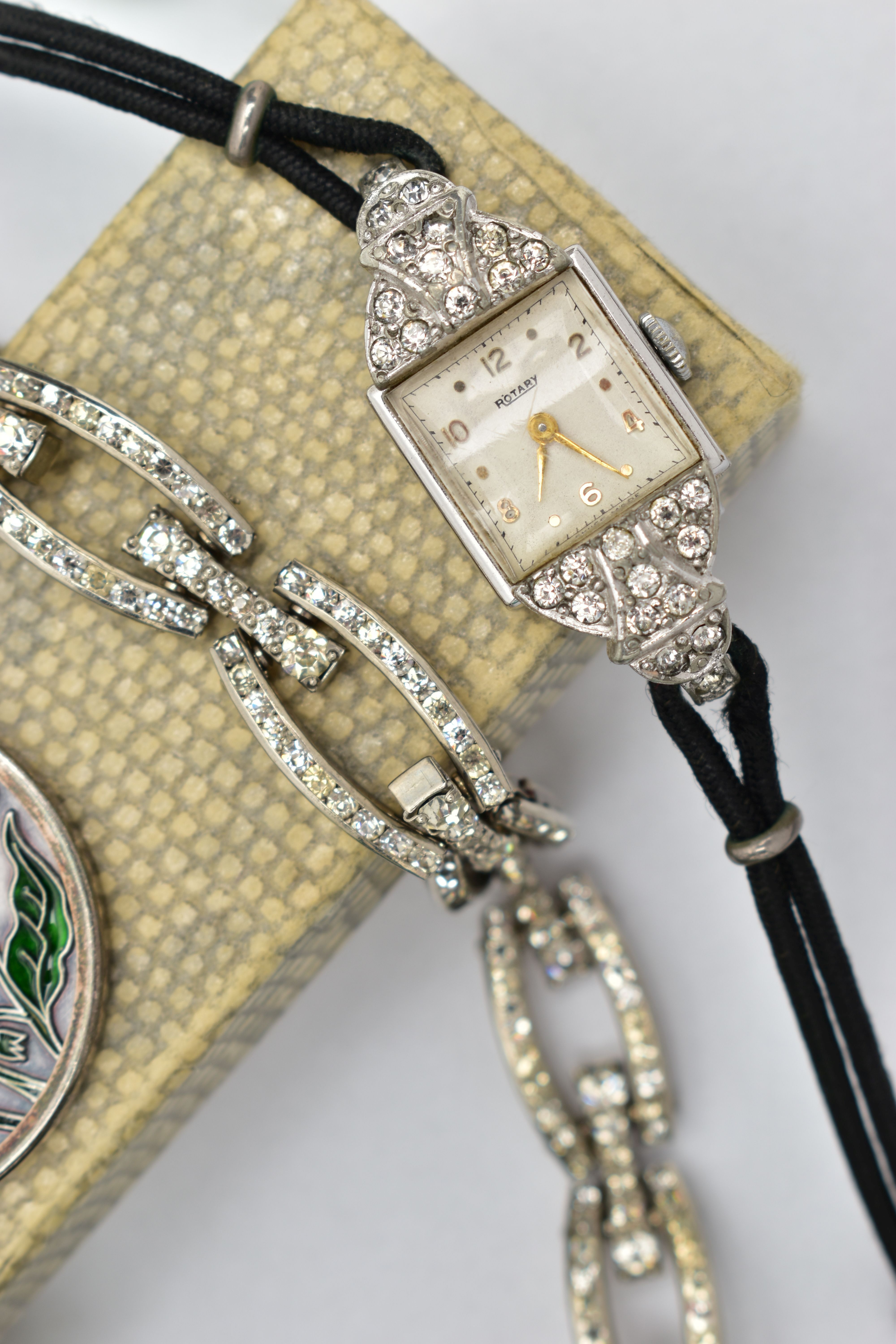 AN ASSORTMENT OF WHITE METAL AND BEADED JEWELLERY, to include a ladies 'Rotary' wristwatch, the - Image 4 of 6