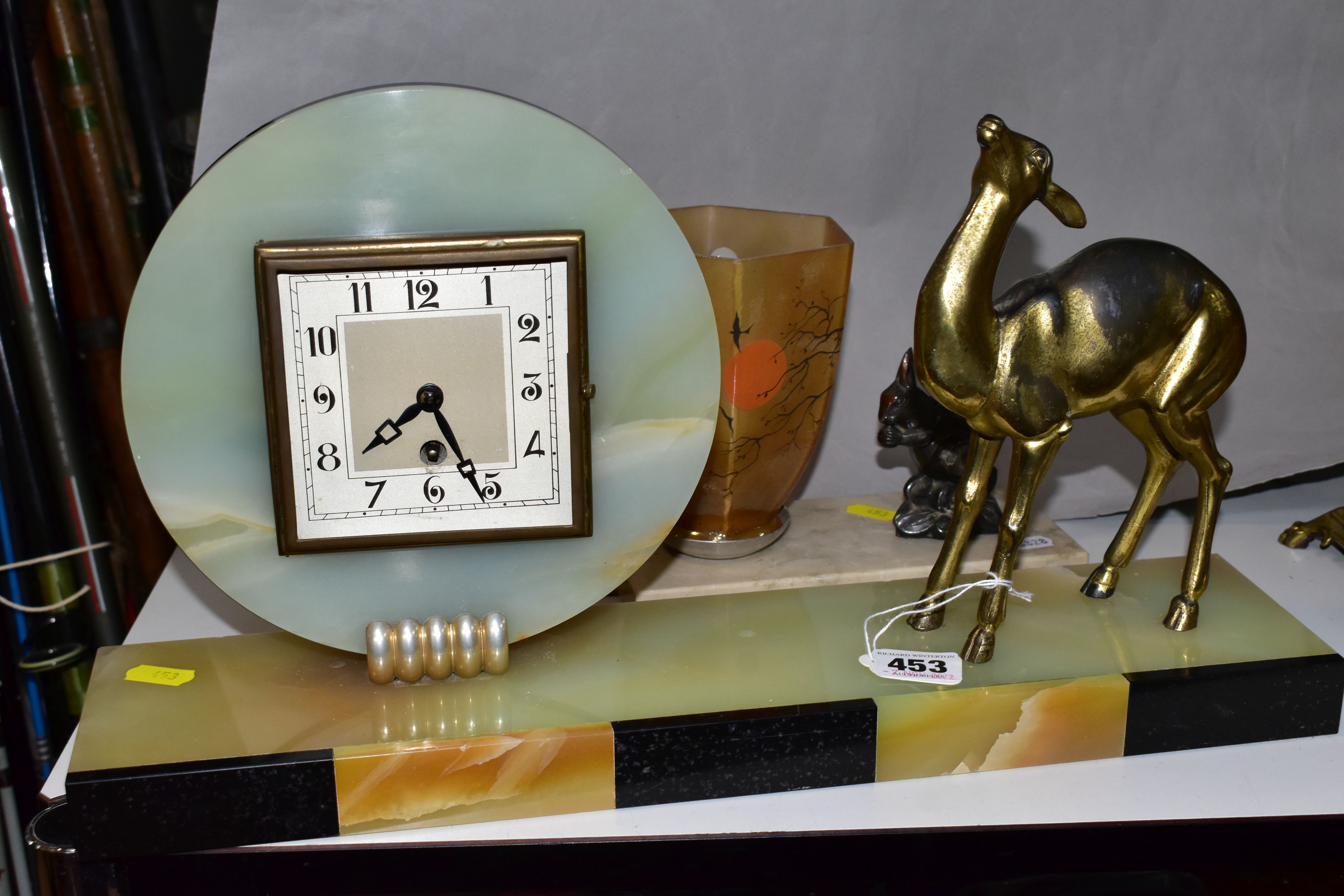 A FRENCH ART DECO MANTEL CLOCK TOGETHER WITH A FRENCH ART DECO TABLE LAMP, the square clock is