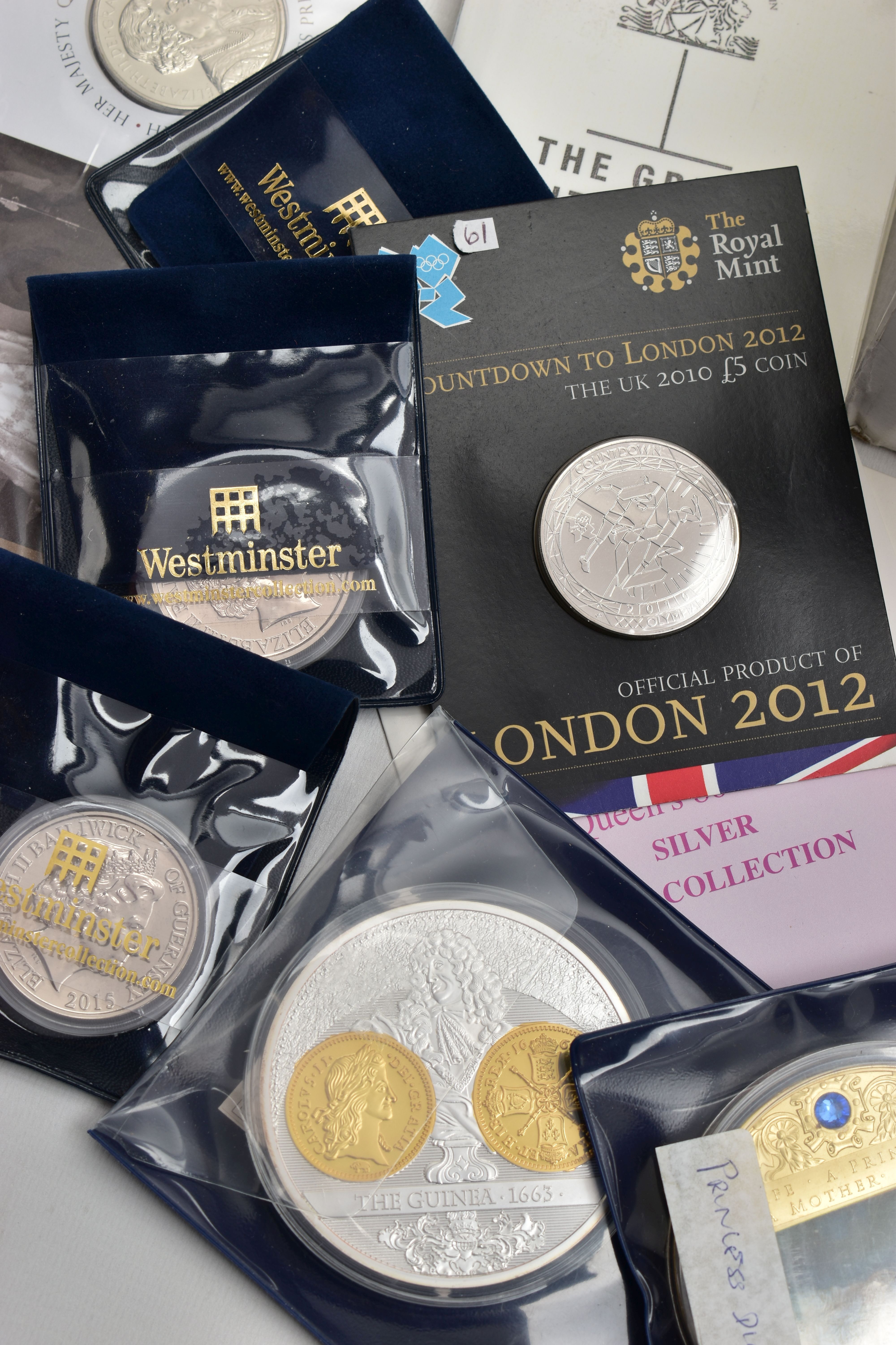 A LARGE AMOUNT OF COINS AND COMMEMORATIVES, to include The Royal Mint, Australian Mint, - Image 4 of 6