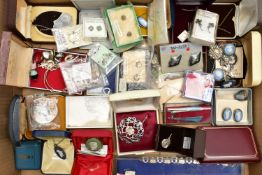 A BOX OF SILVER AND WHITE METAL JEWELLERY, to include various rings, pendant necklaces, earrings,