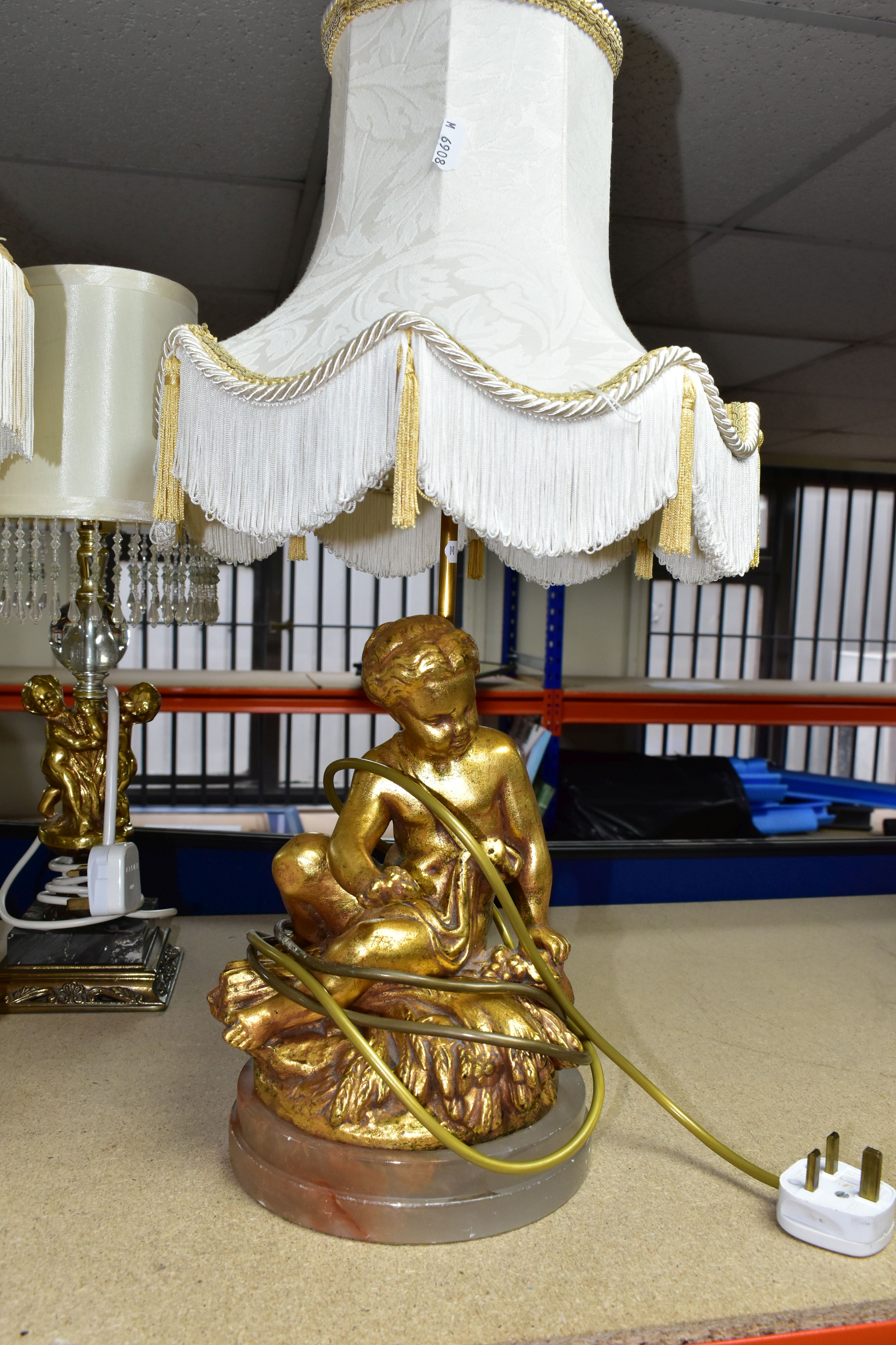 A GROUP OF LAMPS AND GILT FRAMED PRINTS, comprising a small figural standard lamp with cherubs - Image 2 of 11