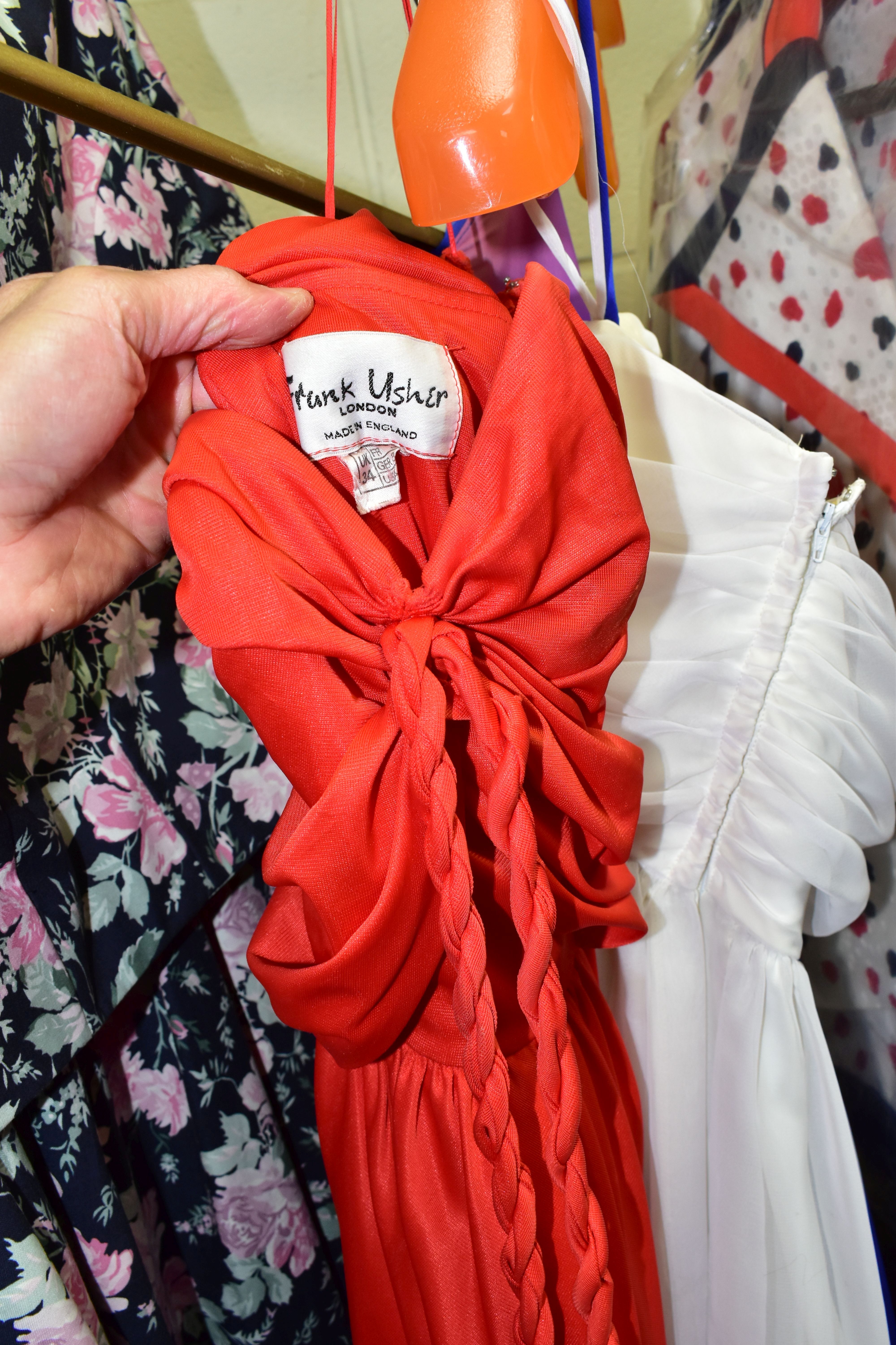 A QUANTITY OF LADIES' CLOTHING, SHOES AND ACCESSORIES ETC, to include a red Frank Usher evening - Image 18 of 27