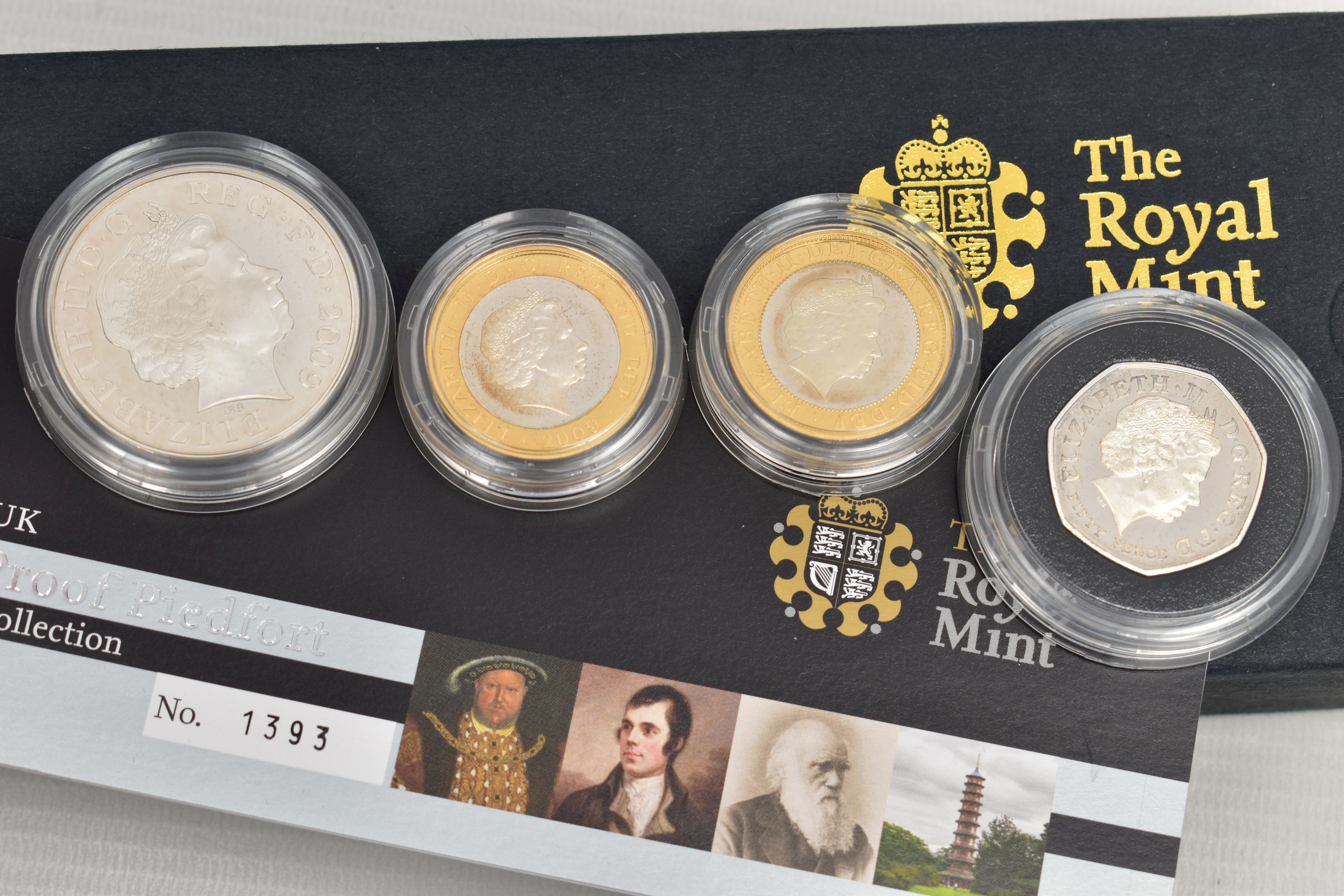 A GROUP OF ROYAL MINT SILVER PIEDFORT PROOF BOXED COINS, to include a Queen Mother silver proof - Image 4 of 4