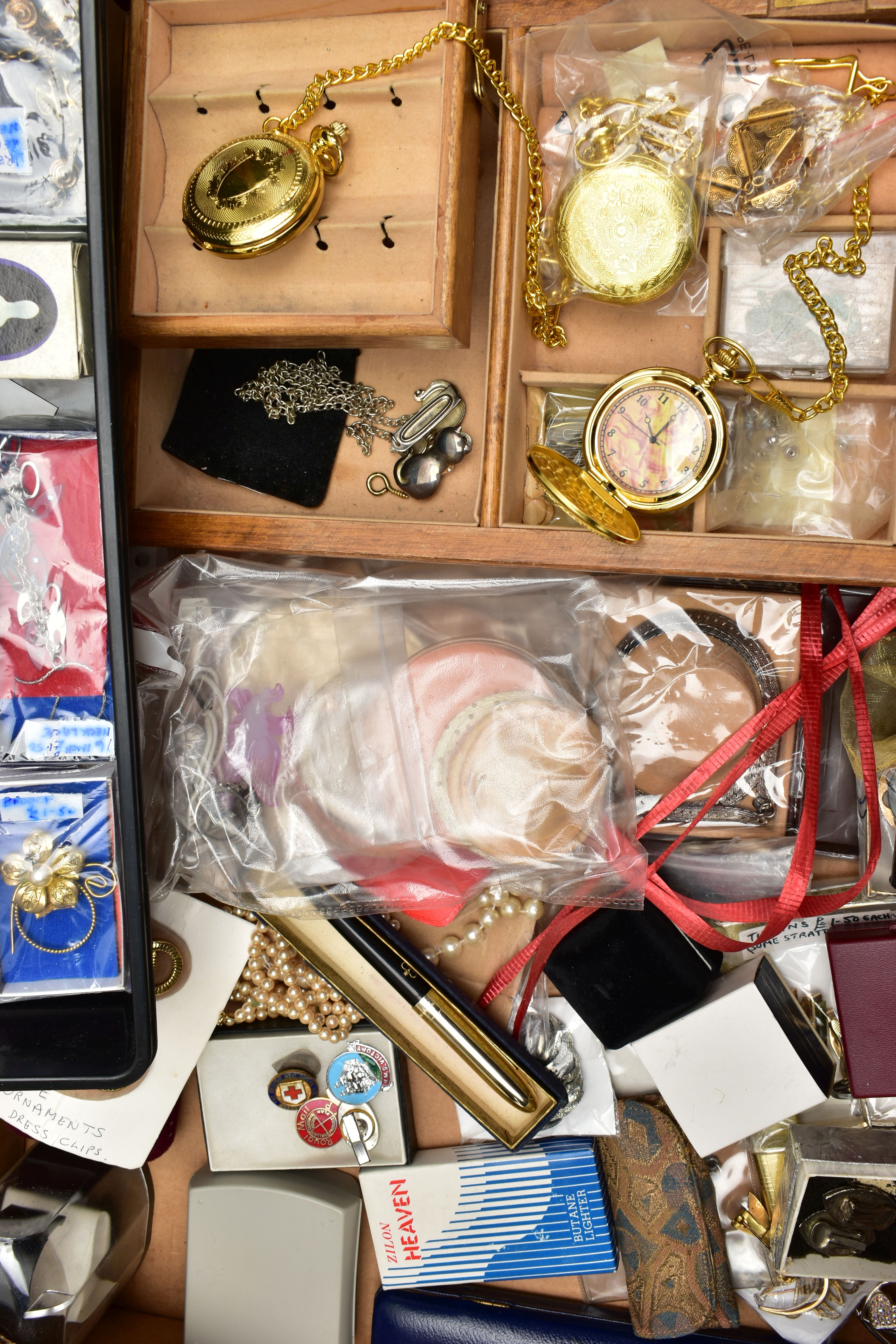 A BOX OF ASSORTED COSTUME JEWELLERY AND ITEMS, to include a boxed 'Zilon' lighter, a folding - Image 6 of 6