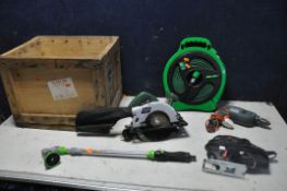 A SELECTION OF POWERTOOLS to include a Toledo TKS-160 circular saw, Black and Decker S3M8 drill,
