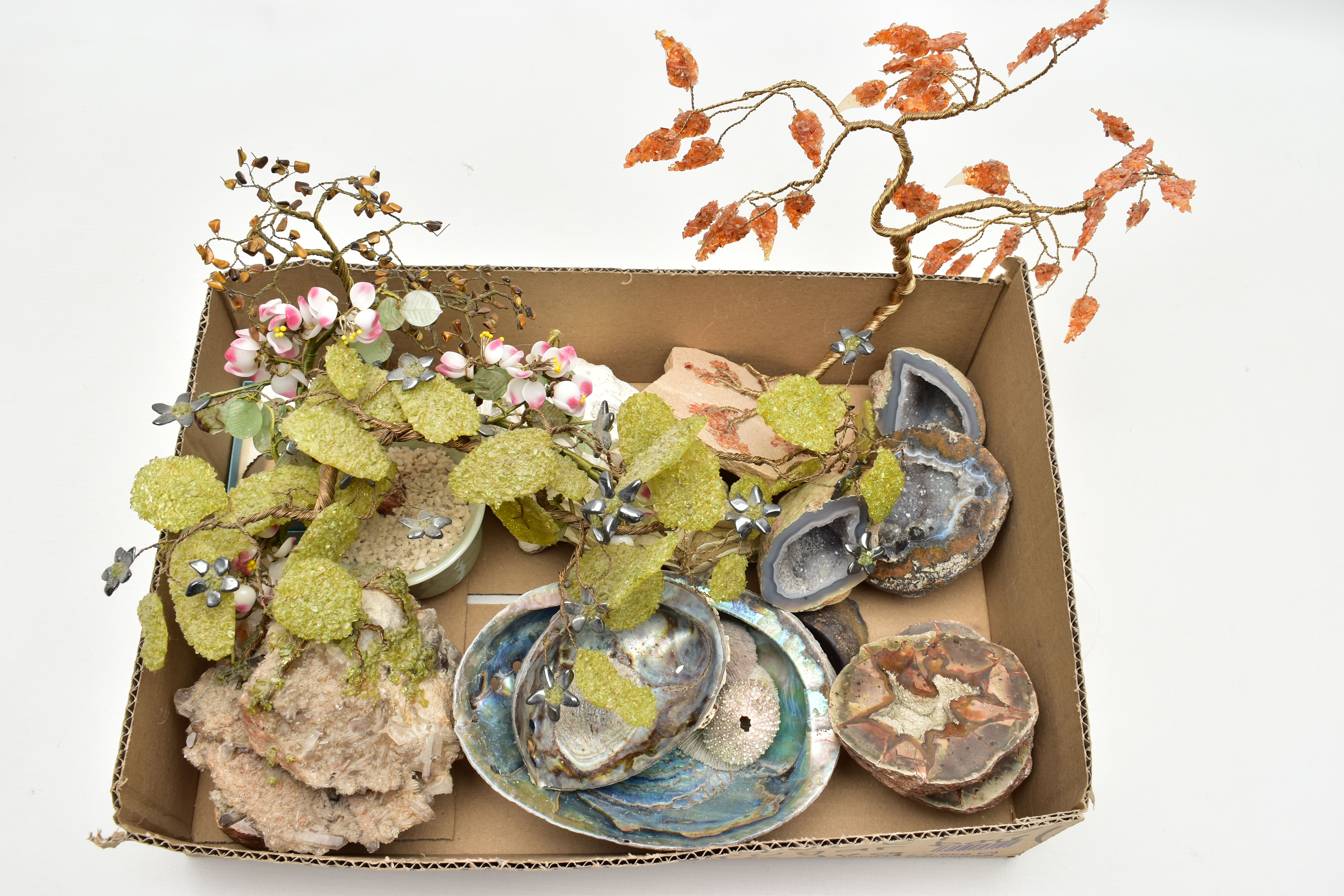 A BOX OF MINERAL SPECIEMENS, to include four semi-precious gemstone set tree ornaments fitted with - Image 3 of 4