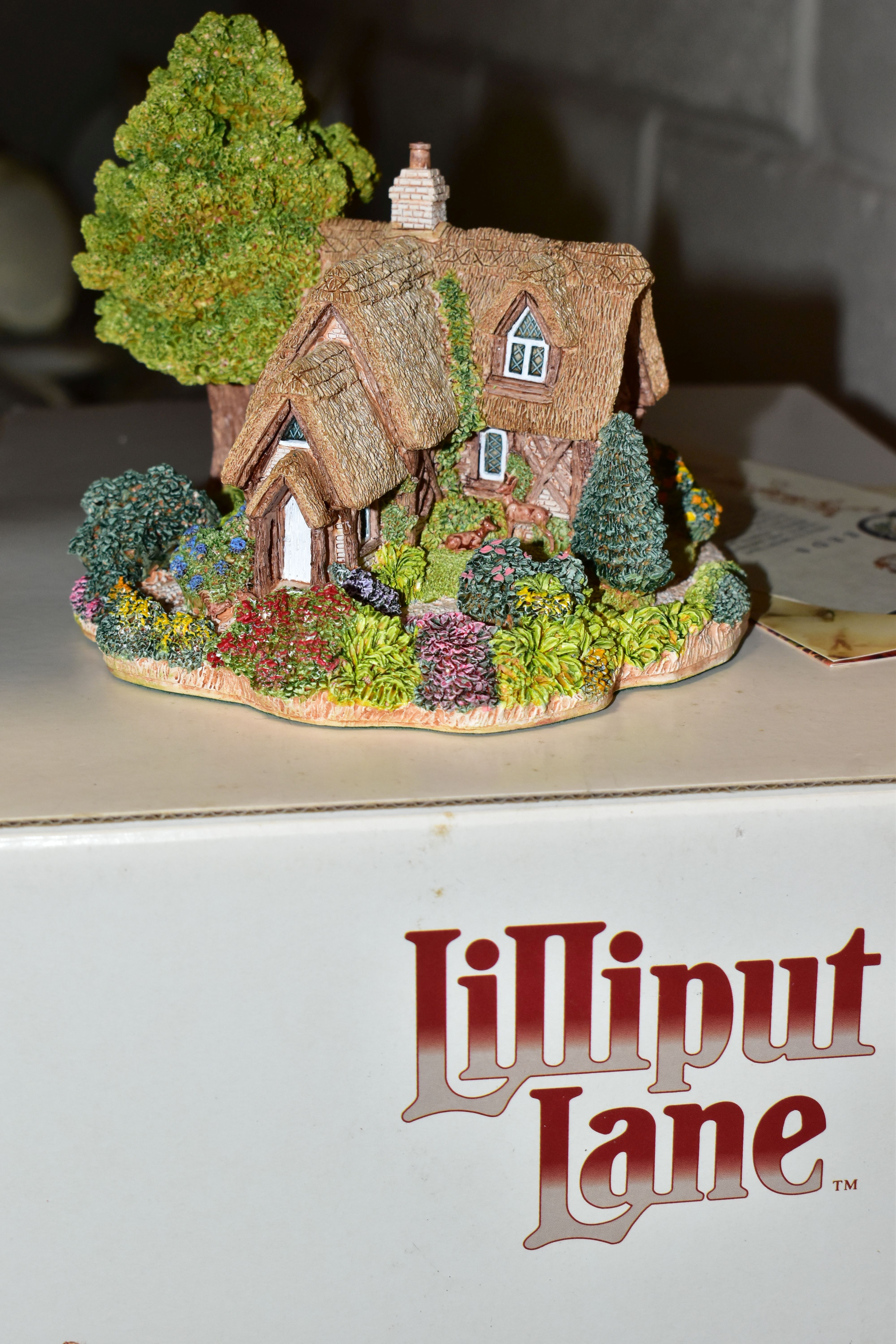 SIX BOXED LILLIPUT LANE SCULPTURES FROM COLLECTORS CLUB, all with deeds and leaflet, comprising - Image 5 of 5
