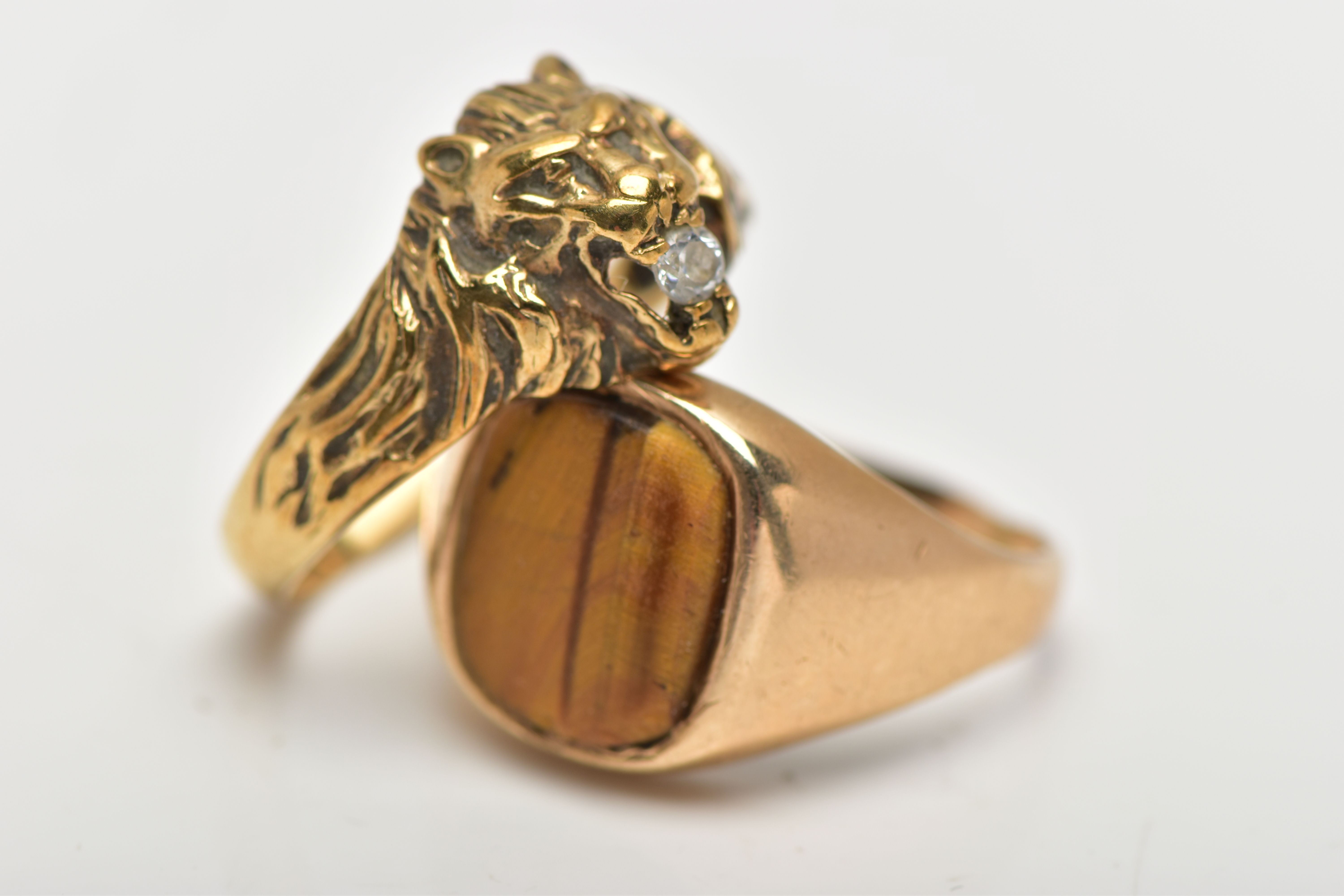 TWO 9CT YELLOW GOLD GEM SET RINGS, to include a ring designed as a lion's head, with a colourless - Image 4 of 4