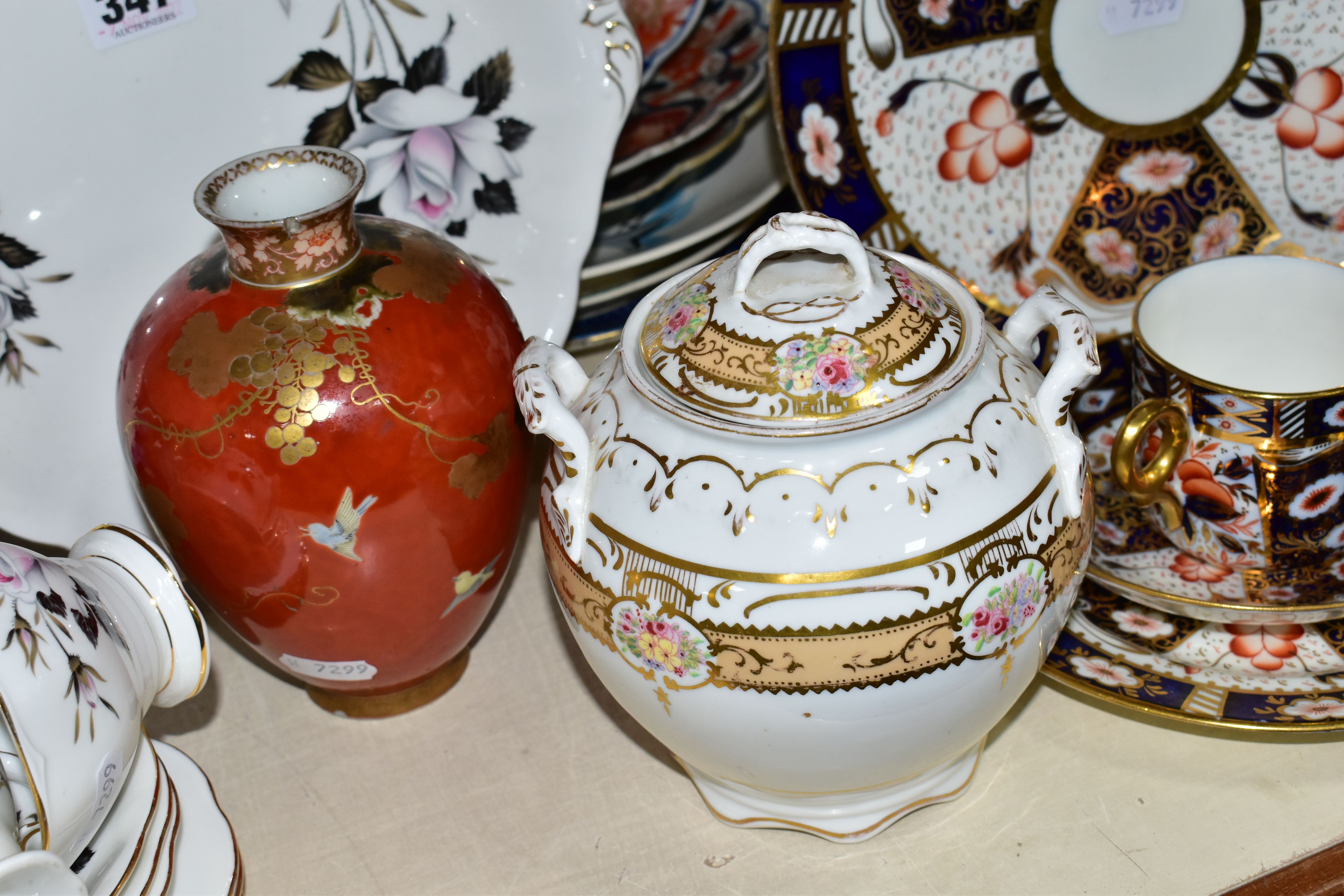A COLLECTION OF 20TH CENTURY CERAMICS ETC, to include Royal Albert 'Queen's Messenger' tea wares - Image 3 of 9