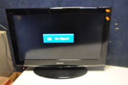 A SAMSUNG LE32A456C2D 32in TV with remote (PAT pass and working)