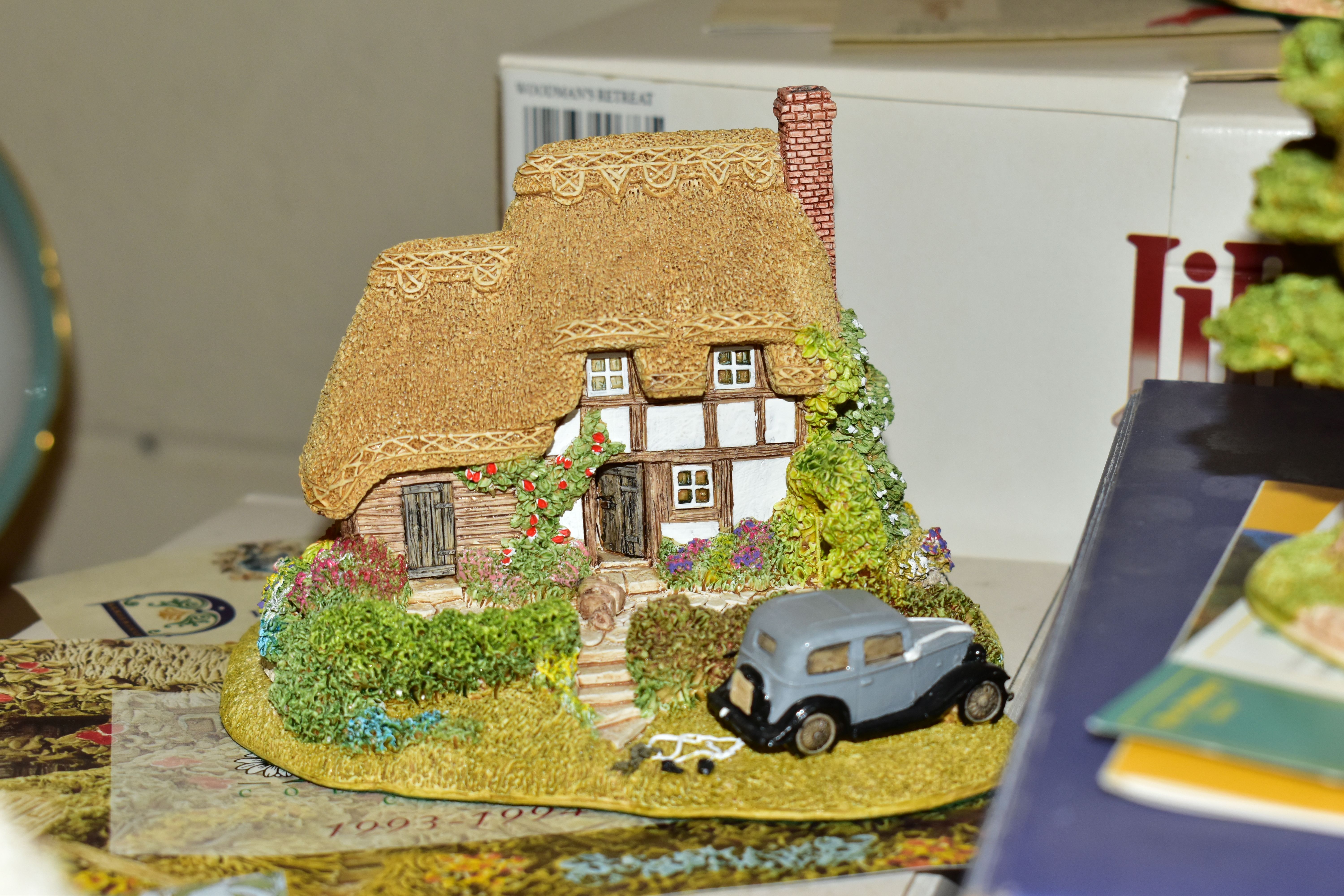 SIX BOXED LILLIPUT LANE SCULPTURES FROM COLLECTORS CLUB, all with deeds and leaflet, comprising - Image 4 of 5