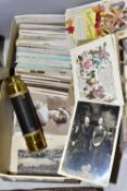 POSTCARDS, approximately 280-300 early 20th century postcards, subjects include topographical