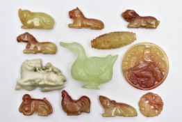 A QUANTITY OF HARDSTONE FIGURINES, to include a carved green hardstone duck, a carved green