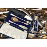A LARGE ASSORTMENT OF FLATWARE, to include kitchen knives, a large selection of souvenir