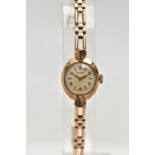 A LADIES 9CT GOLD 'ROTARY' WRISTWATCH, manual wind, round cream dial signed 'Rotary', alternating