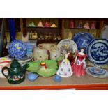 A GROUP OF ASSORTED CERAMICS, comprising a Chinese octagonal blue and white plate warmer, diameter