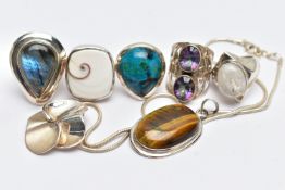 AN ASSORTMENT OF LARGE STATEMENT WHITE METAL AND SEMI PRECIOUS JEWELLERY, to include a two stone