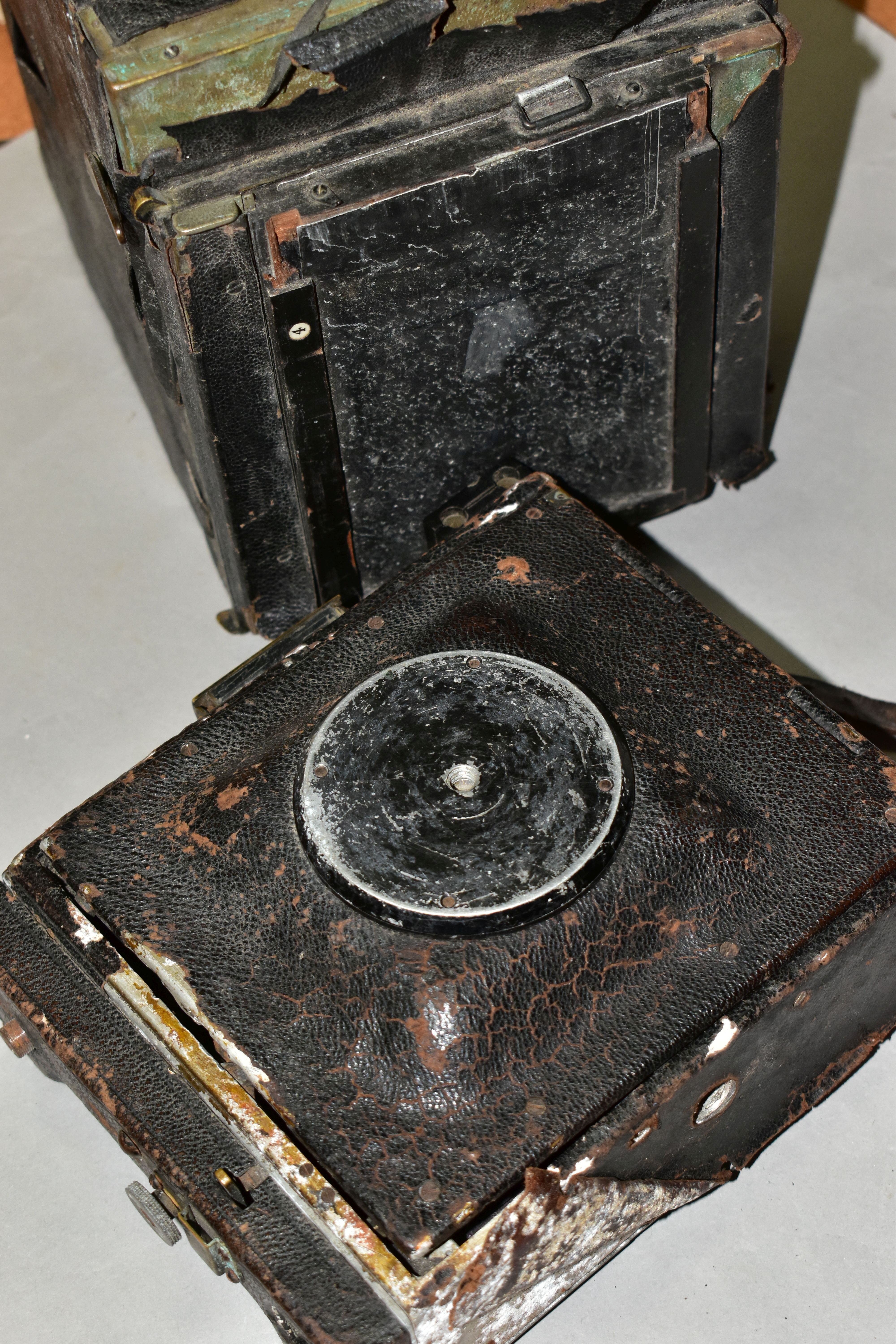 AN ADAMS AND CO MINEX REFLEX DELUXE FILM CAMERA ideal for restoration( no lens or lens carrier), a - Image 7 of 7