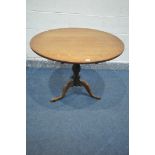 A GEORGIAN MAHOGANY AND ELM CIRCULAR TILT TOP TRIPOD TABLE, diameter 91cm x height 69cm (condition -