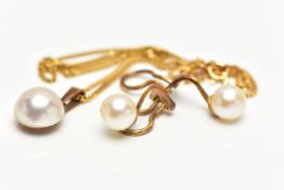 A YELLOW METAL CULTURED PEARL PENDANT, CHAIN AND EARRINGS, the pendant set with a Mabe pearl