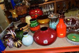 A QUANTITY OF GERMAN / WEST GERMAN POTTERY, to include an orange Bay Keramic vase pattern 68