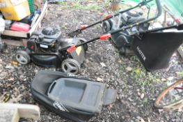 A FLORABEST FBM450B2 PETROL LAWN MOWER with grass box and a Briggs and Stratton 450E engine (