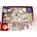 A TRAY OF MIXED WORLD COINS TO INCLUDE: SILVER 10 MARK COINS MUNICH OLYMPIC GAMES 1972,2 X TWO