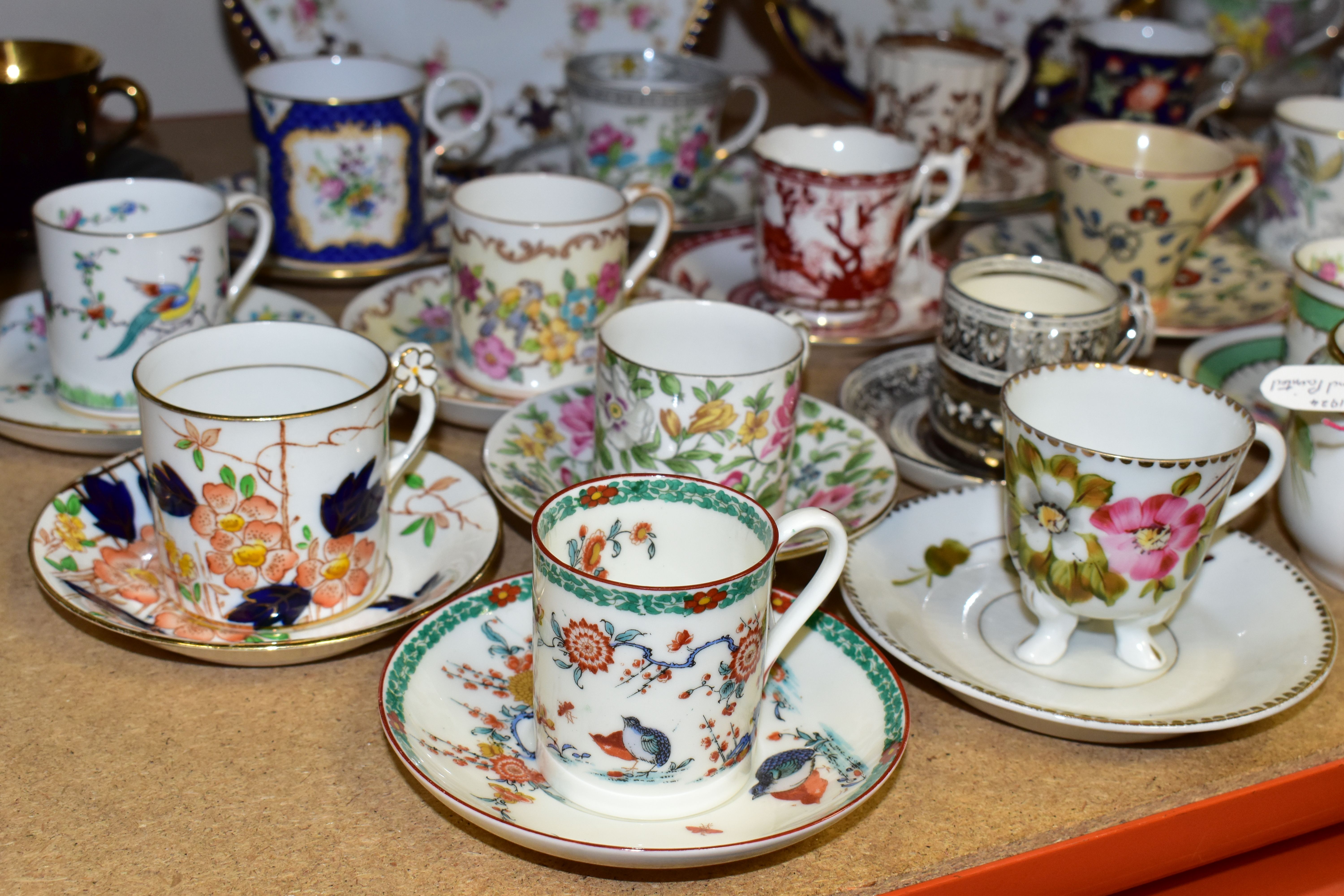 TWENTY SIX ASSORTED COFFEE CUPS AND SAUCERS, comprising a Coalport bread and butter plate hand - Image 8 of 11
