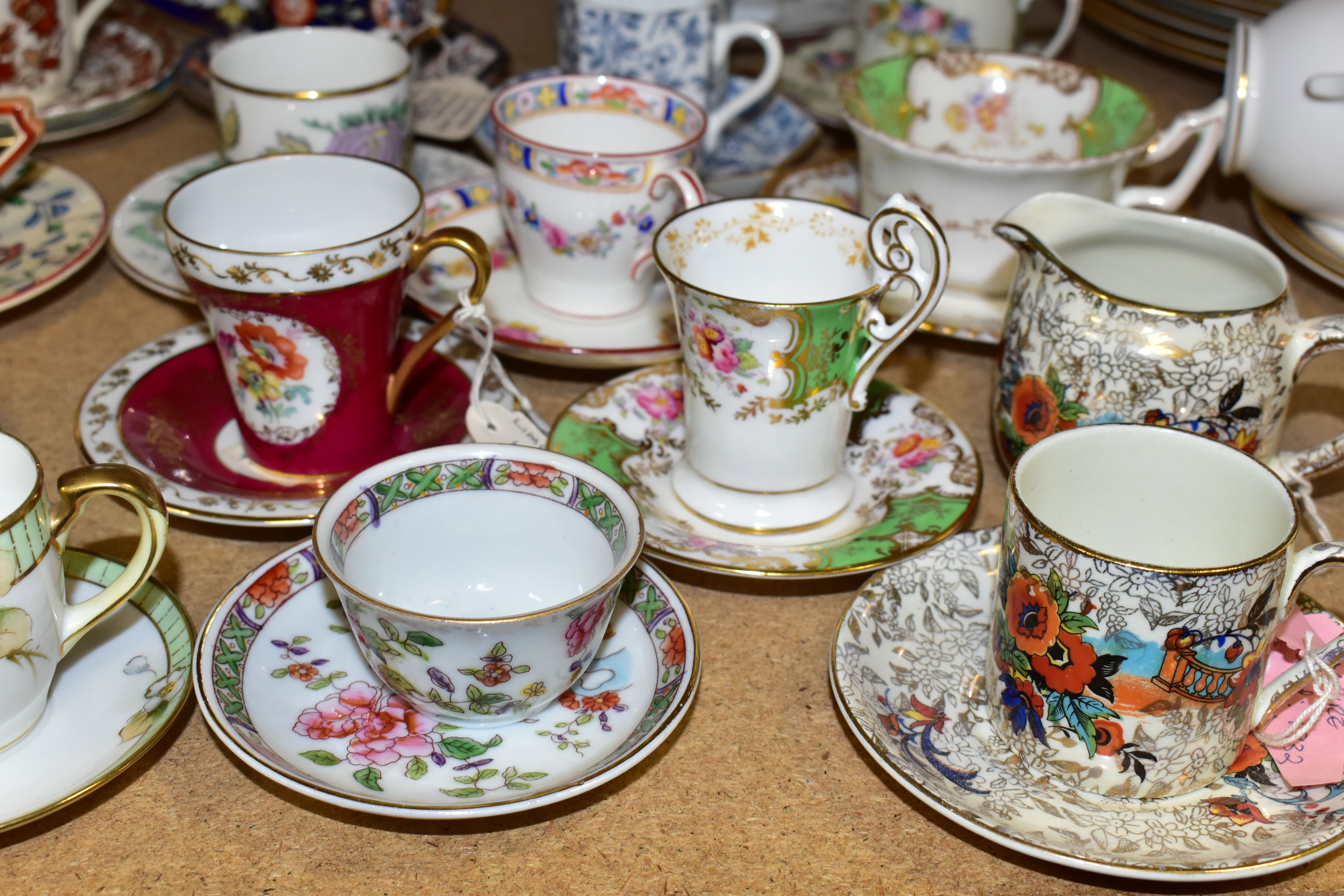 TWENTY SIX ASSORTED COFFEE CUPS AND SAUCERS, comprising a Coalport bread and butter plate hand - Image 2 of 11