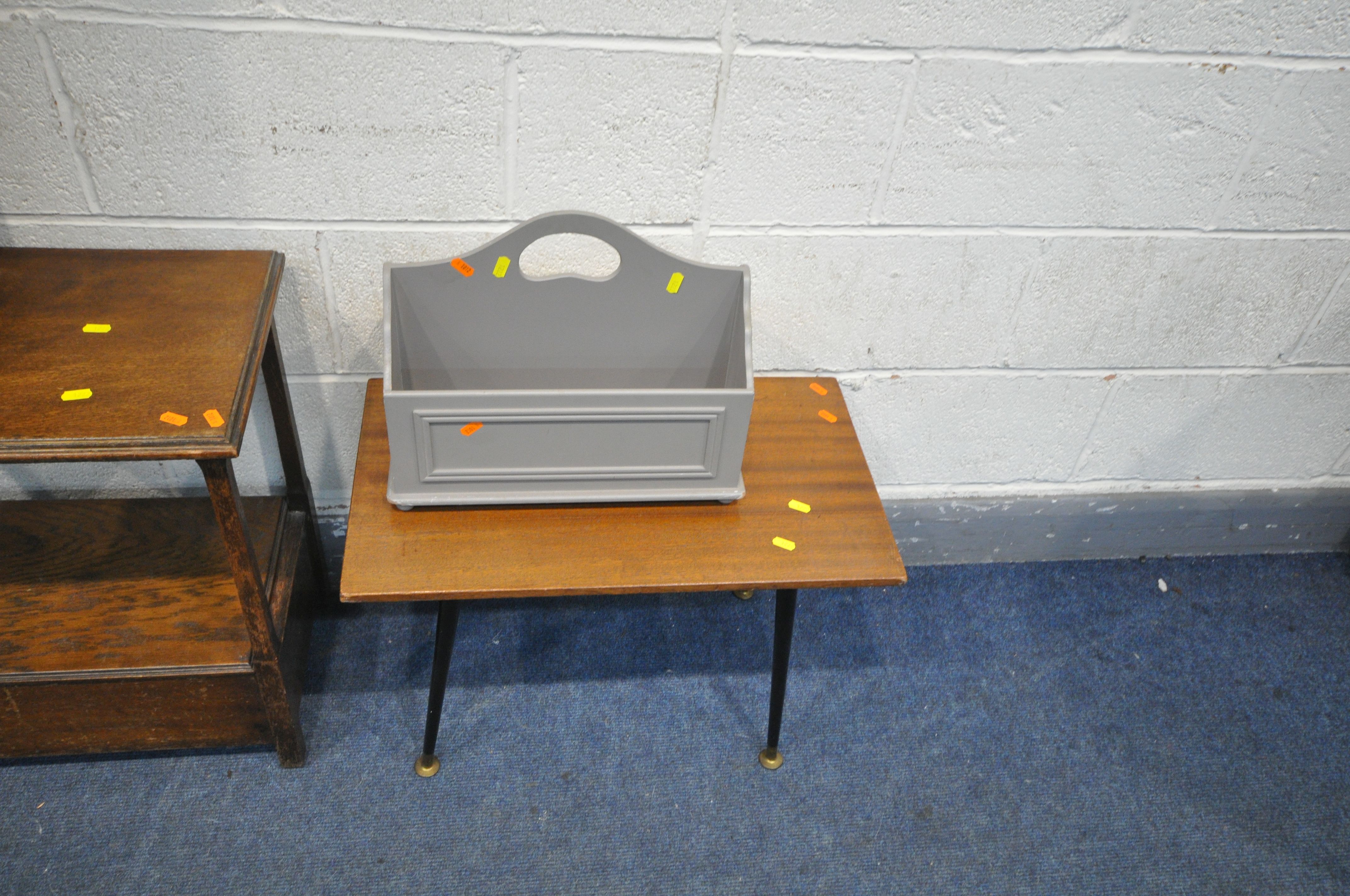 A SELECTION OF OCCASIONAL FURNITRE, to include an oak side table with a hinged storage underneath, - Image 4 of 6