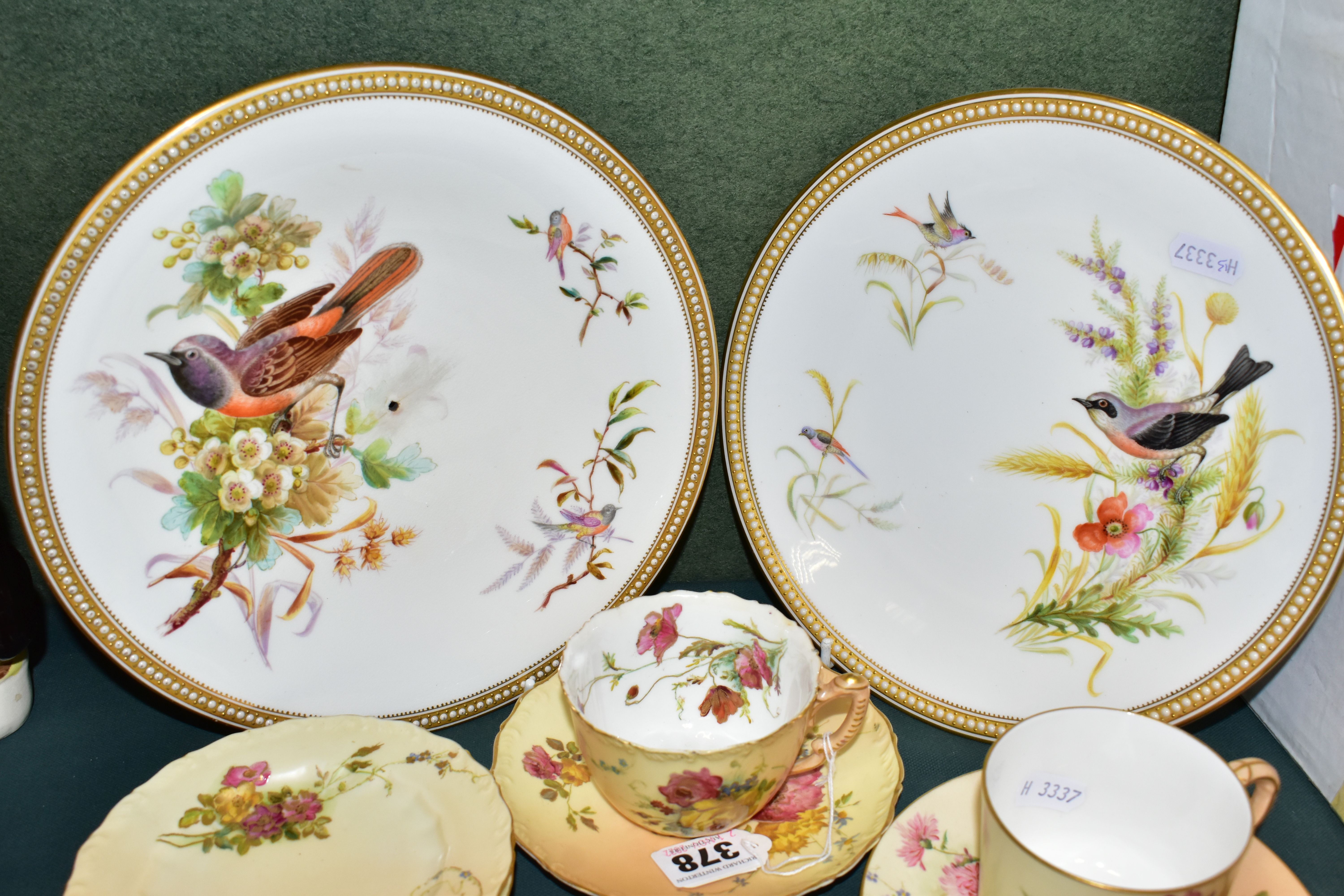 A GROUP OF ROYAL WORCESTER PORCELAIN, comprising four nineteenth century plates hand painted with - Image 6 of 8