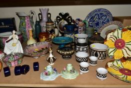 A QUANTITY OF DECORATIVE CERAMICS ETC to include a Bretby Clanta spherical vase, Tenby Pottery vase,