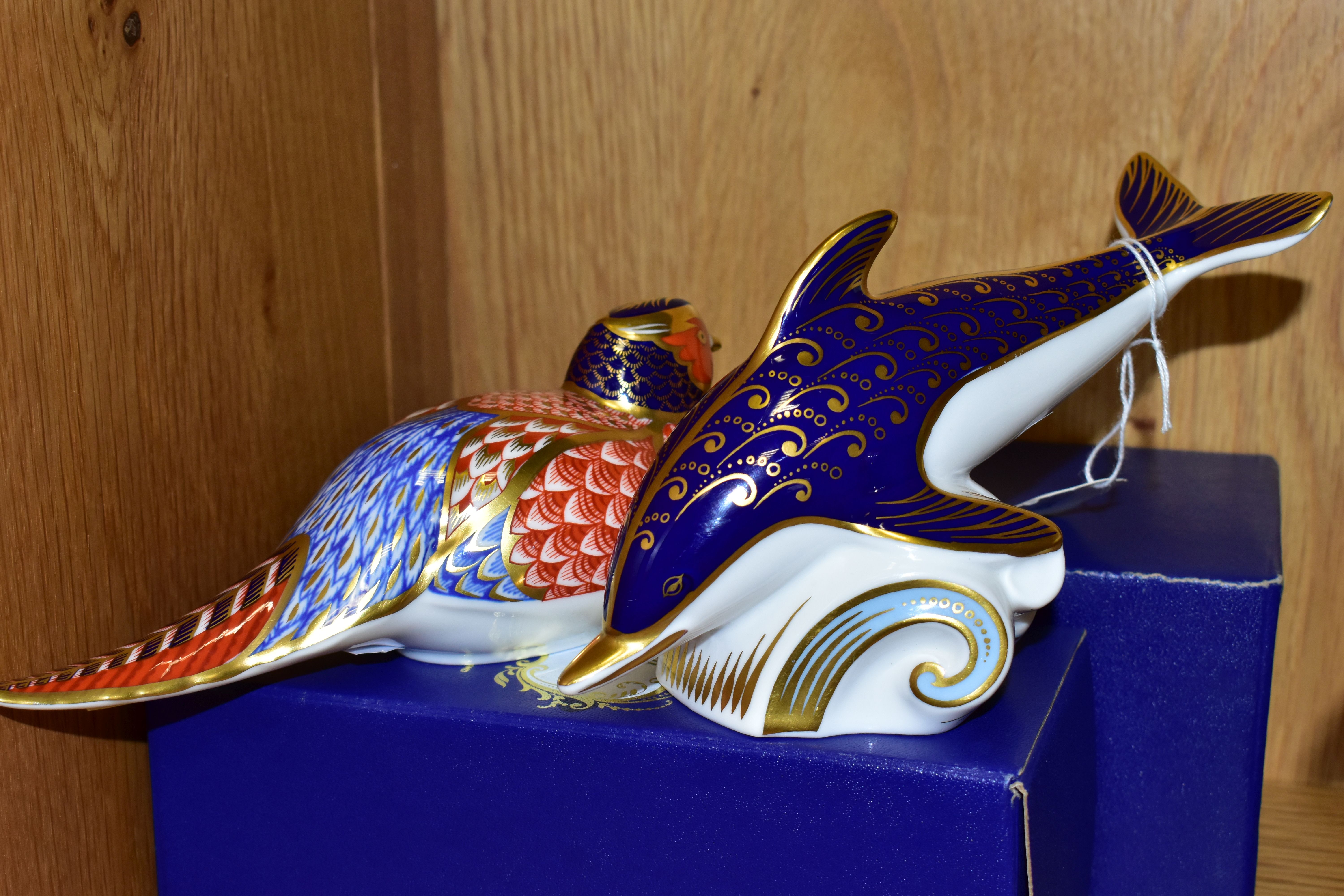 TWO BOXED ROYAL CROWN DERBY PAPERWEIGHTS, comprising Pheasant and Dolphin height 9cm, with red - Image 3 of 4