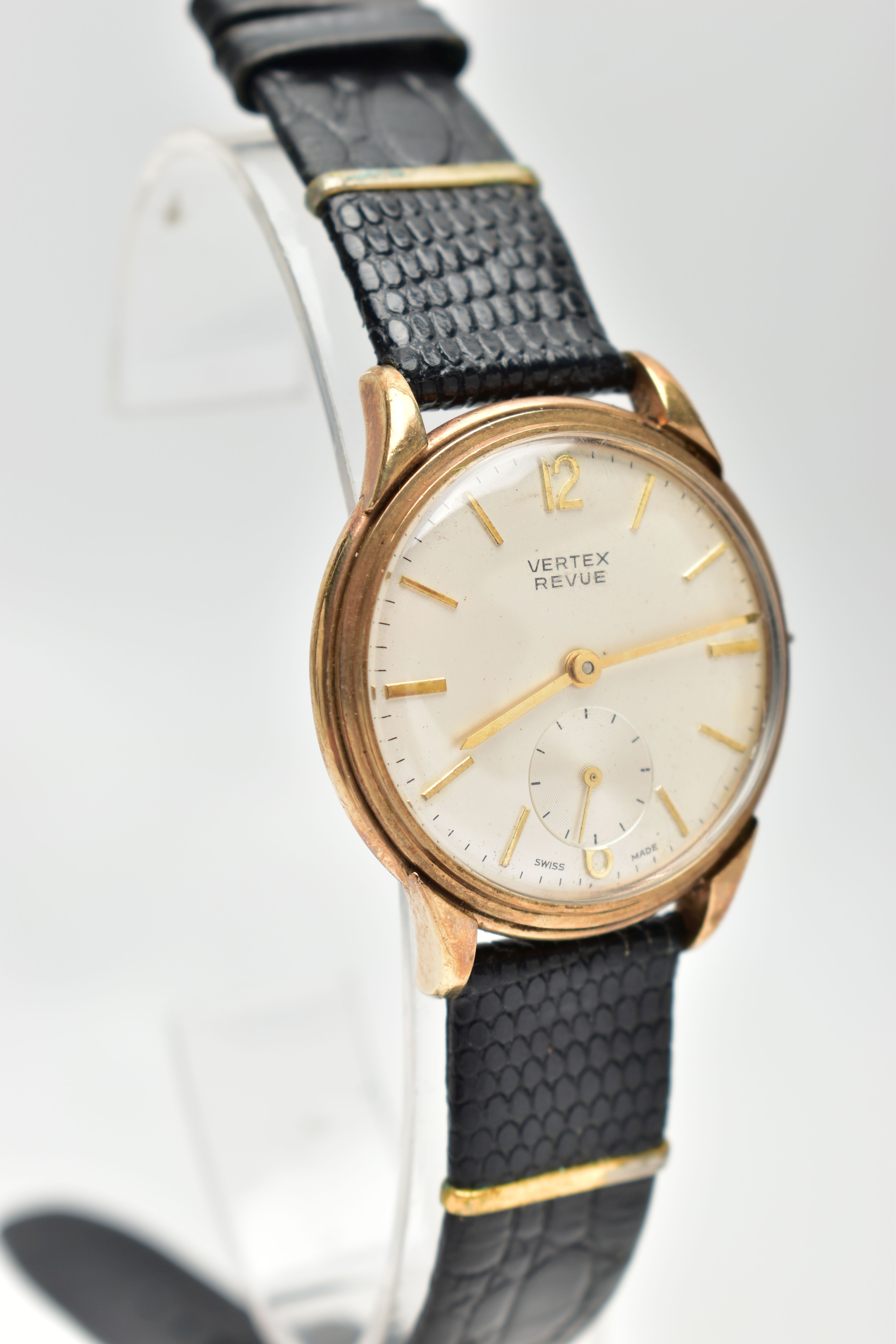 A 9CT GOLD 'VERTEX REVUE' WRISTWATCH, an AF hand wound movement, round champagne dial, signed ' - Image 2 of 6