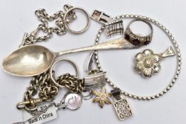 A SILVER TEAPSOON AND JEWELLERY, to include an old English pattern teaspoon, decorated to the