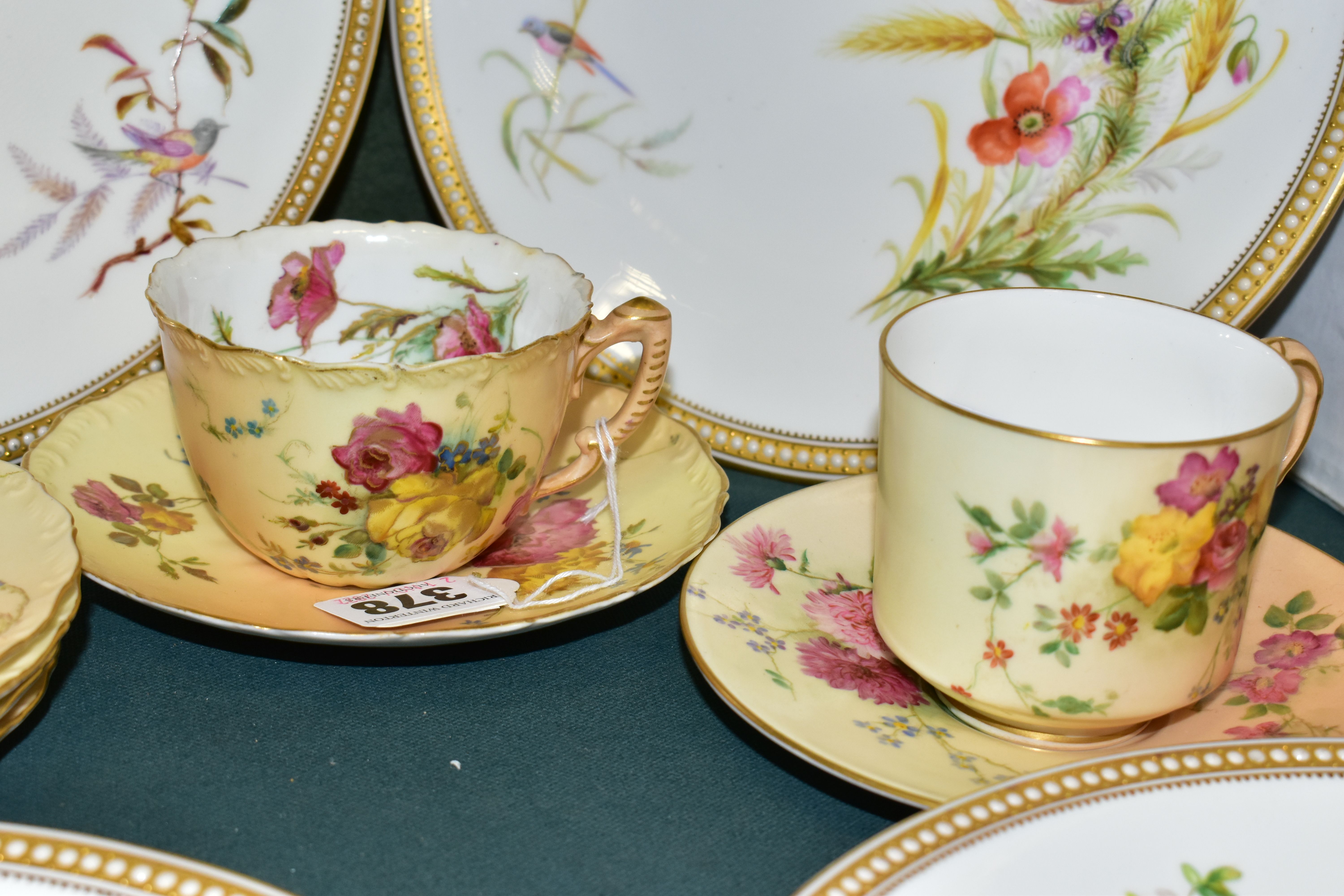 A GROUP OF ROYAL WORCESTER PORCELAIN, comprising four nineteenth century plates hand painted with - Image 5 of 8