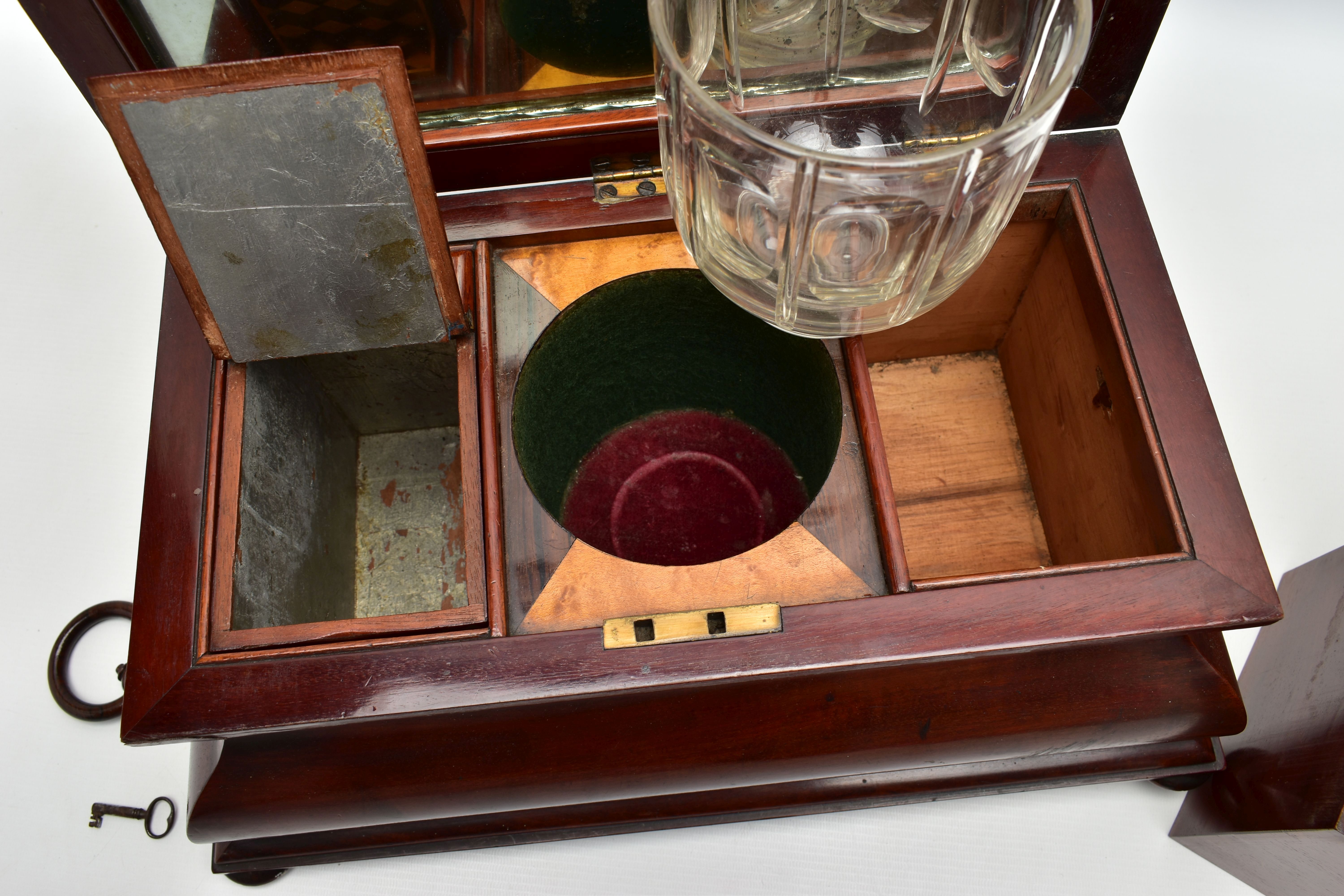 A VICTORIAN LARGE MAHOGANY AND INLAID BOMBE SHAPED TEA CADDY, the hinged cover with parquetry cube - Image 4 of 15