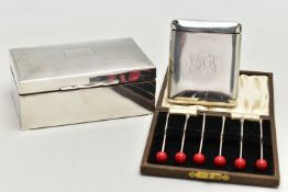 A GEORGE V SILVER CIGARETTE CASE OF RECTANGULAR FORM WITH DOUBLE HINGED MECHANISM, the plain case