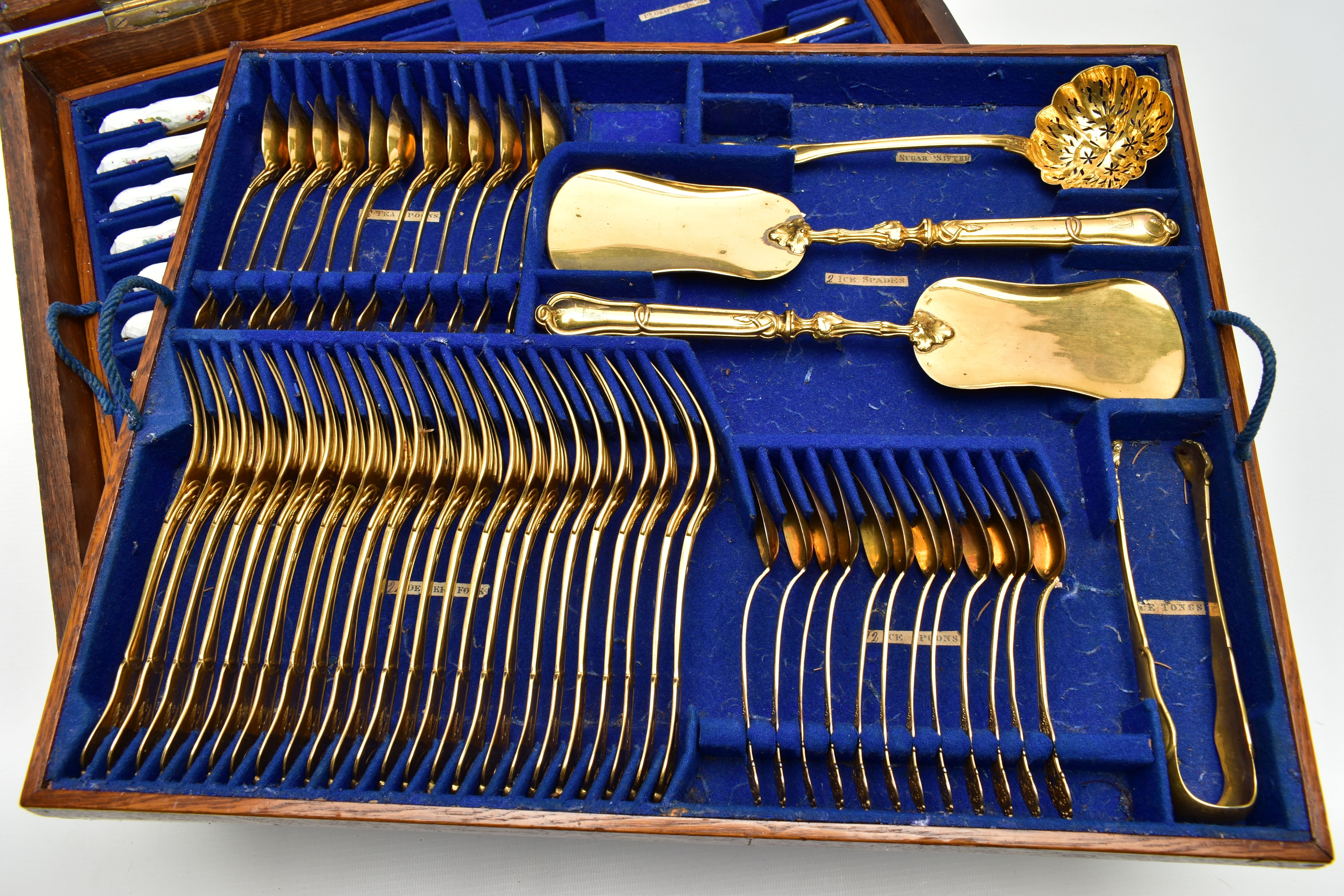 A LATE 19TH / EARLY 20TH CENTURY OAK CANTEEN CONTAINING A CHRISTOFLE GILT METAL DESSERT SERVICE, the - Image 2 of 14