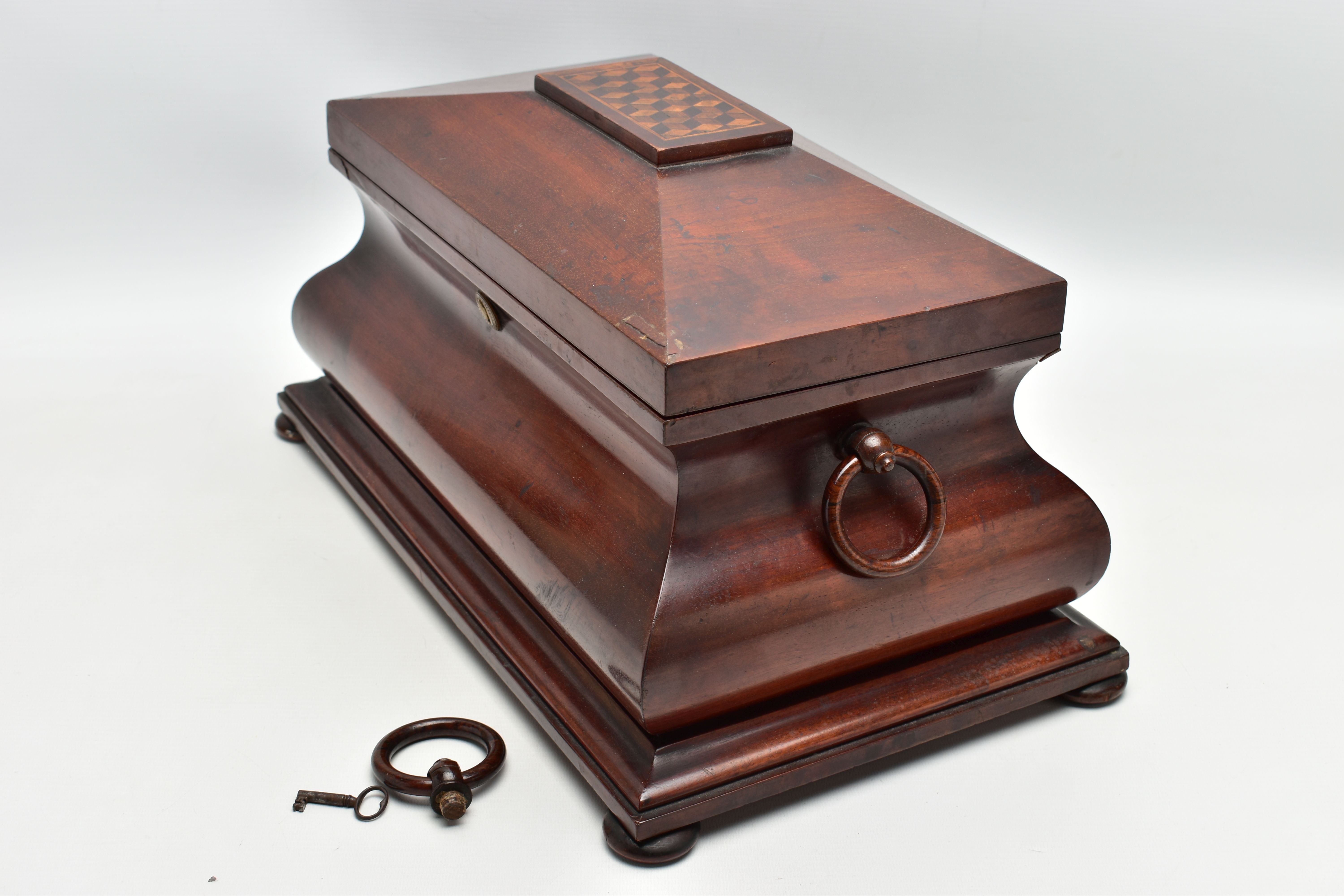 A VICTORIAN LARGE MAHOGANY AND INLAID BOMBE SHAPED TEA CADDY, the hinged cover with parquetry cube - Image 11 of 15