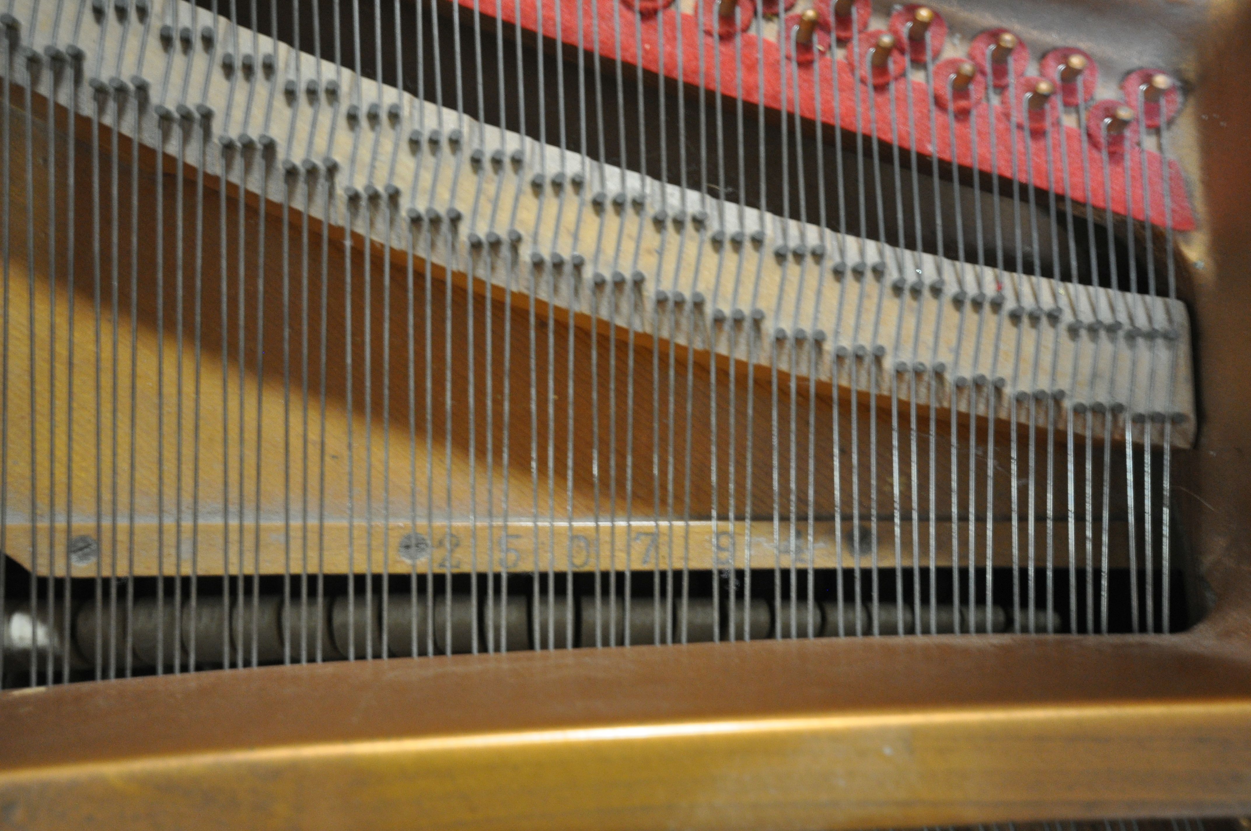 A JOHN BROADWOOD & SONS MAHOGANY 5FT BABY GRAND PIANO, serial number 250794, ivory keys, on square - Image 5 of 10