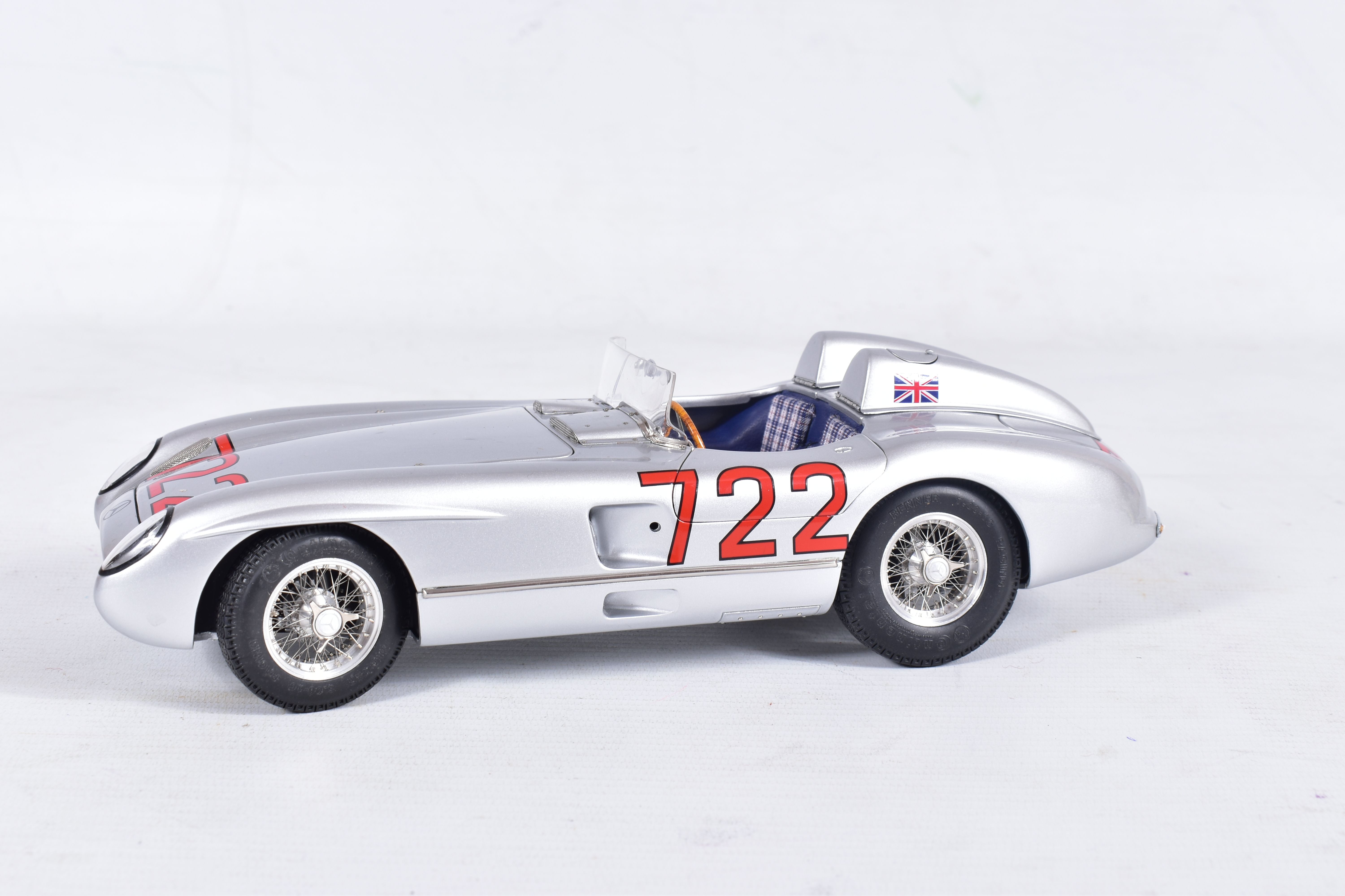 A BOXED CMC 1/18 SCALE MERCEDES-BENZ 300 SLR (W196S) MILLE MIGLIA WINNER 1955, No.M-066, complete - Image 2 of 8