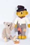 AN UNBOXED STEIFF LIMITED EDITION PERFEKT BEAR, No.662447, champagne plush body, limited edition