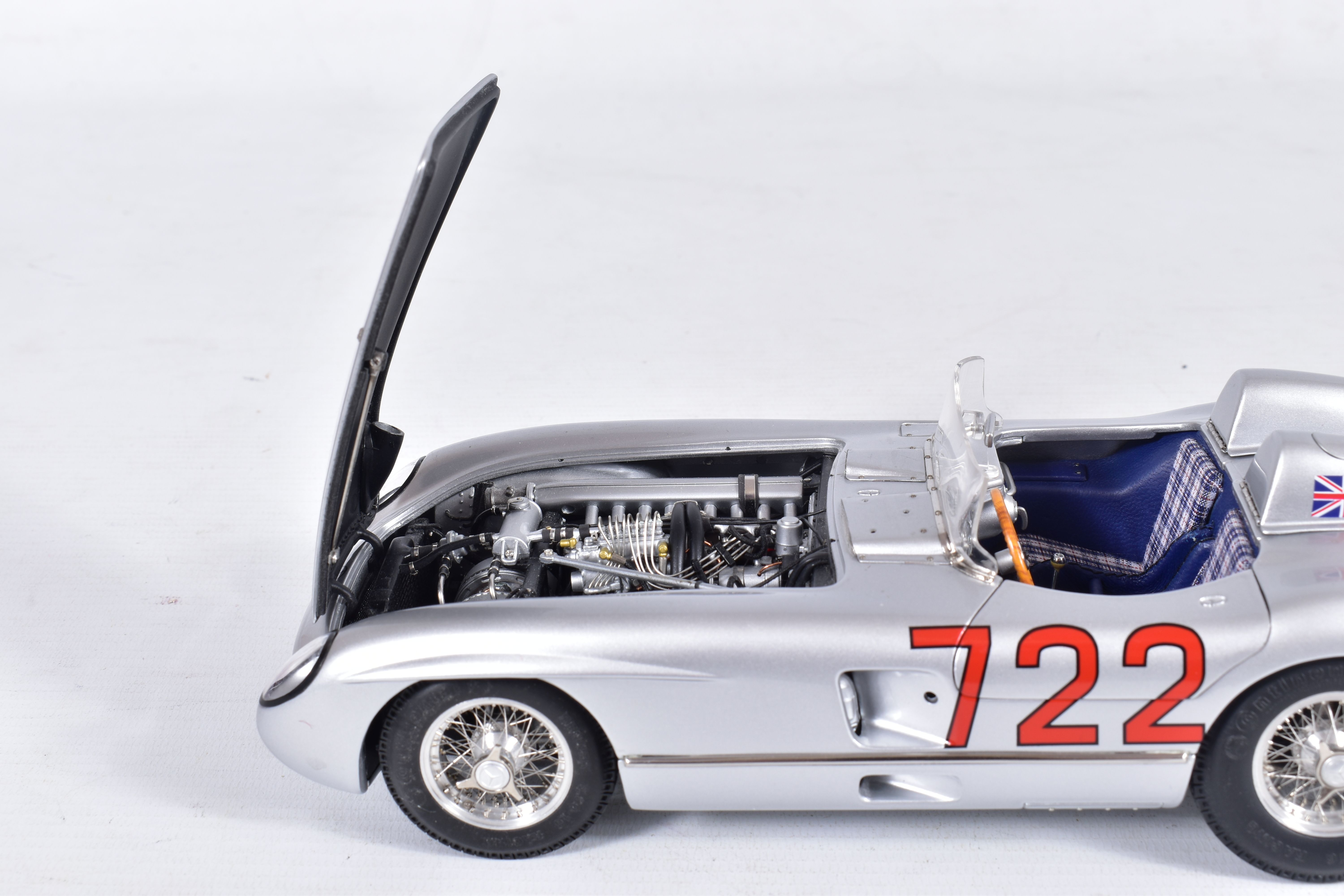 A BOXED CMC 1/18 SCALE MERCEDES-BENZ 300 SLR (W196S) MILLE MIGLIA WINNER 1955, No.M-066, complete - Image 6 of 8