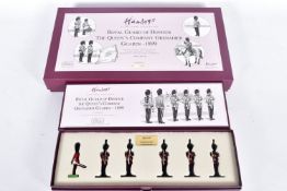 A BRITAINS FOR HAMLEYS LIMITED EDITION ROYAL GUARD OF HONOUR THE QUEEN'S COMPANY GRENADIER