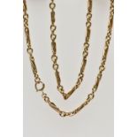 A 9CT YELLOW GOLD FETTER CHIAN NECKLACE, designed with a series of twisted elongated links