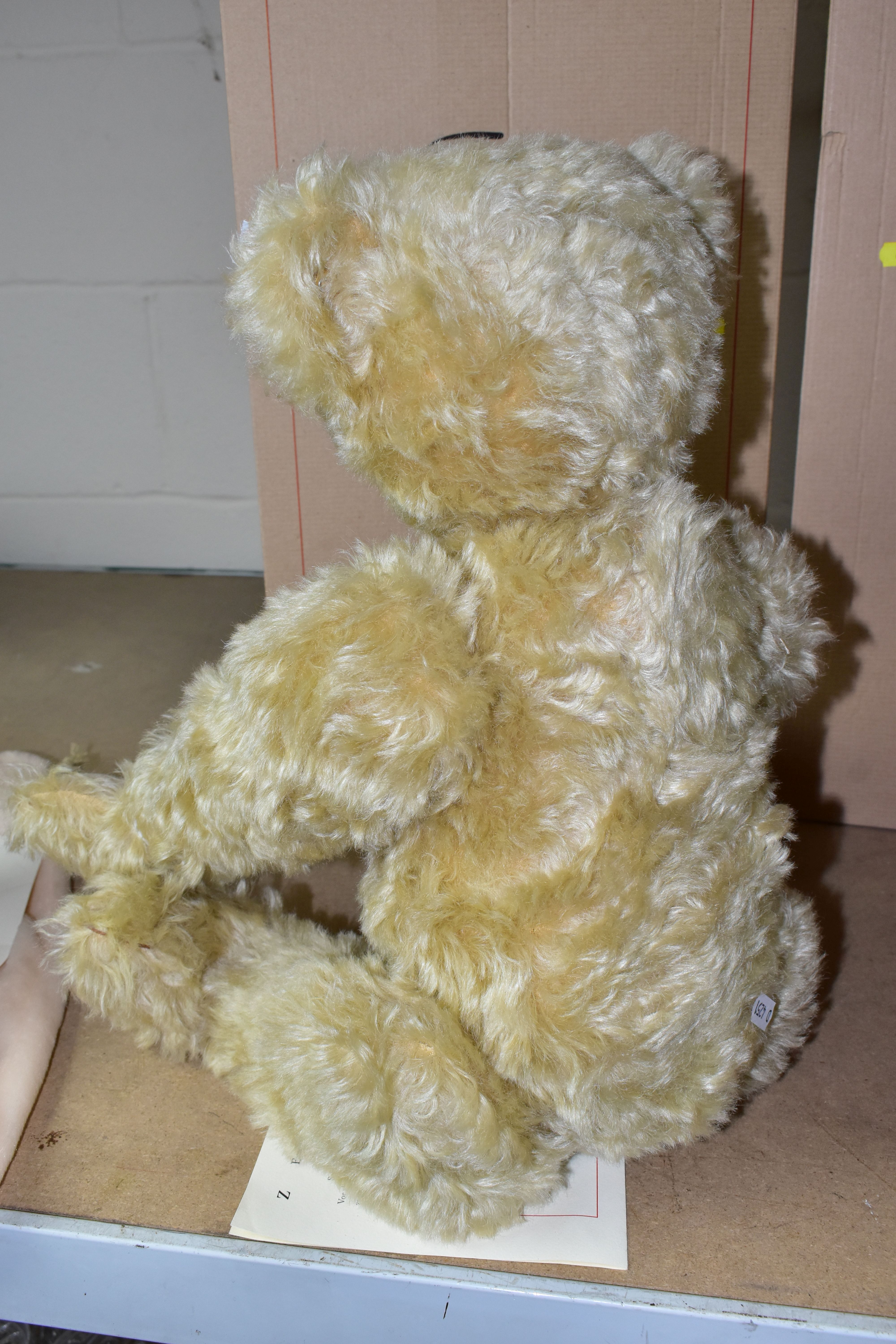 STEIFF, AN 'OLD GOLD' LIMITED EDITION TEDDY BEAR, the jointed body covered with a light mohair - Image 4 of 4