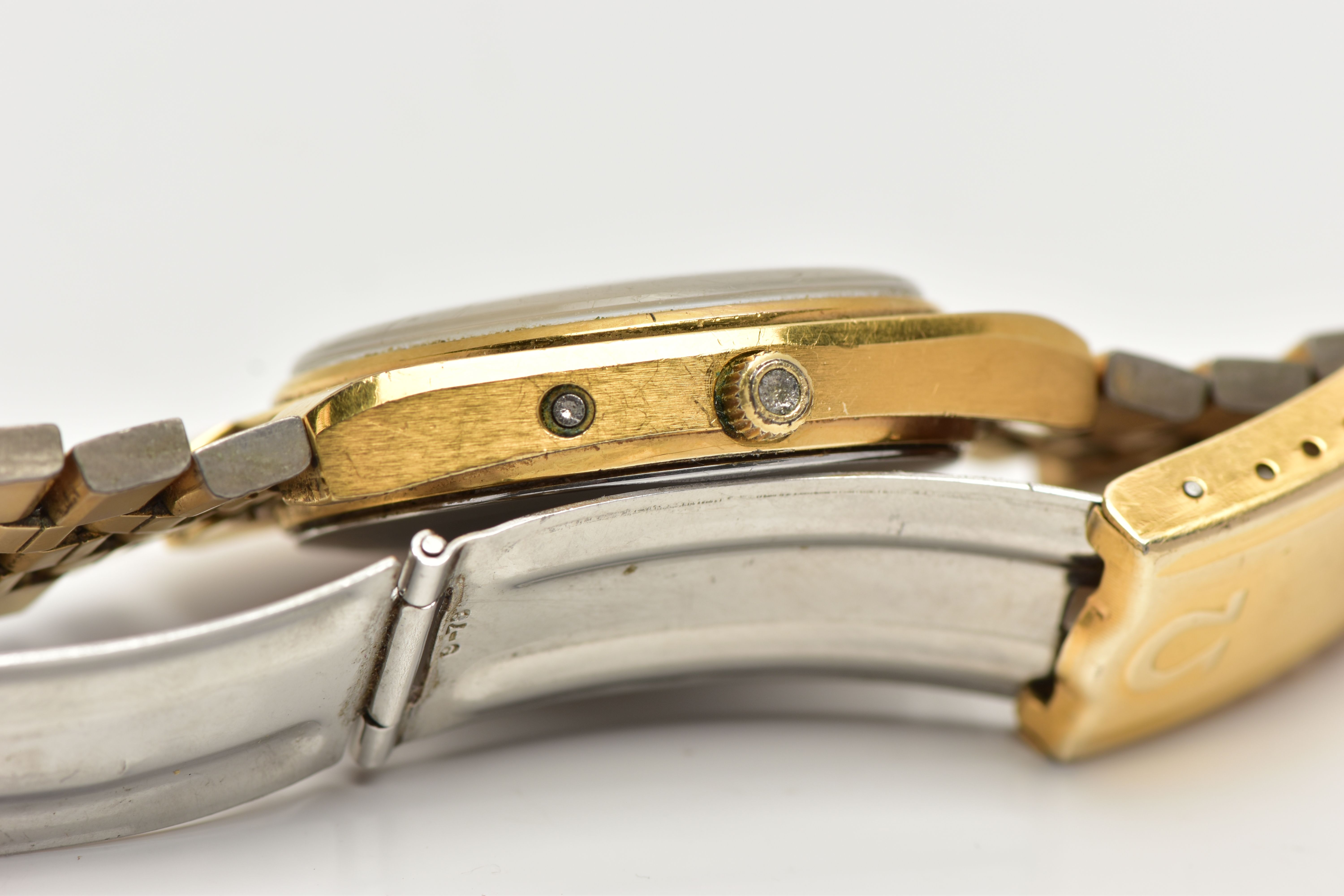 A GOLD PLATED 'OMEGA SEAMASTER QUARTZ' WRISTWATCH, round silver dial signed 'Omega Seamaster - Image 6 of 6
